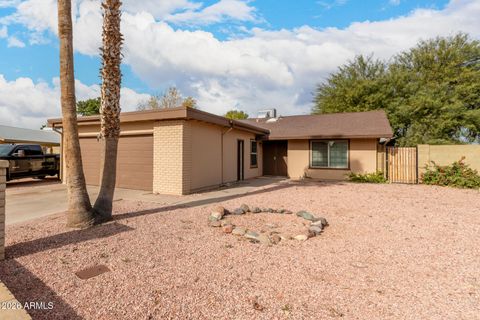 4942 W TOWNLEY Avenue Glendale AZ 85302