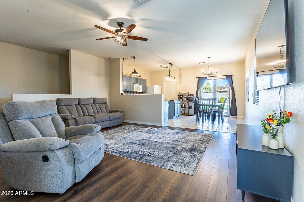 Photo of 1006 E Renegade Trail, San Tan Valley, AZ 85143 (MLS # 6983624)