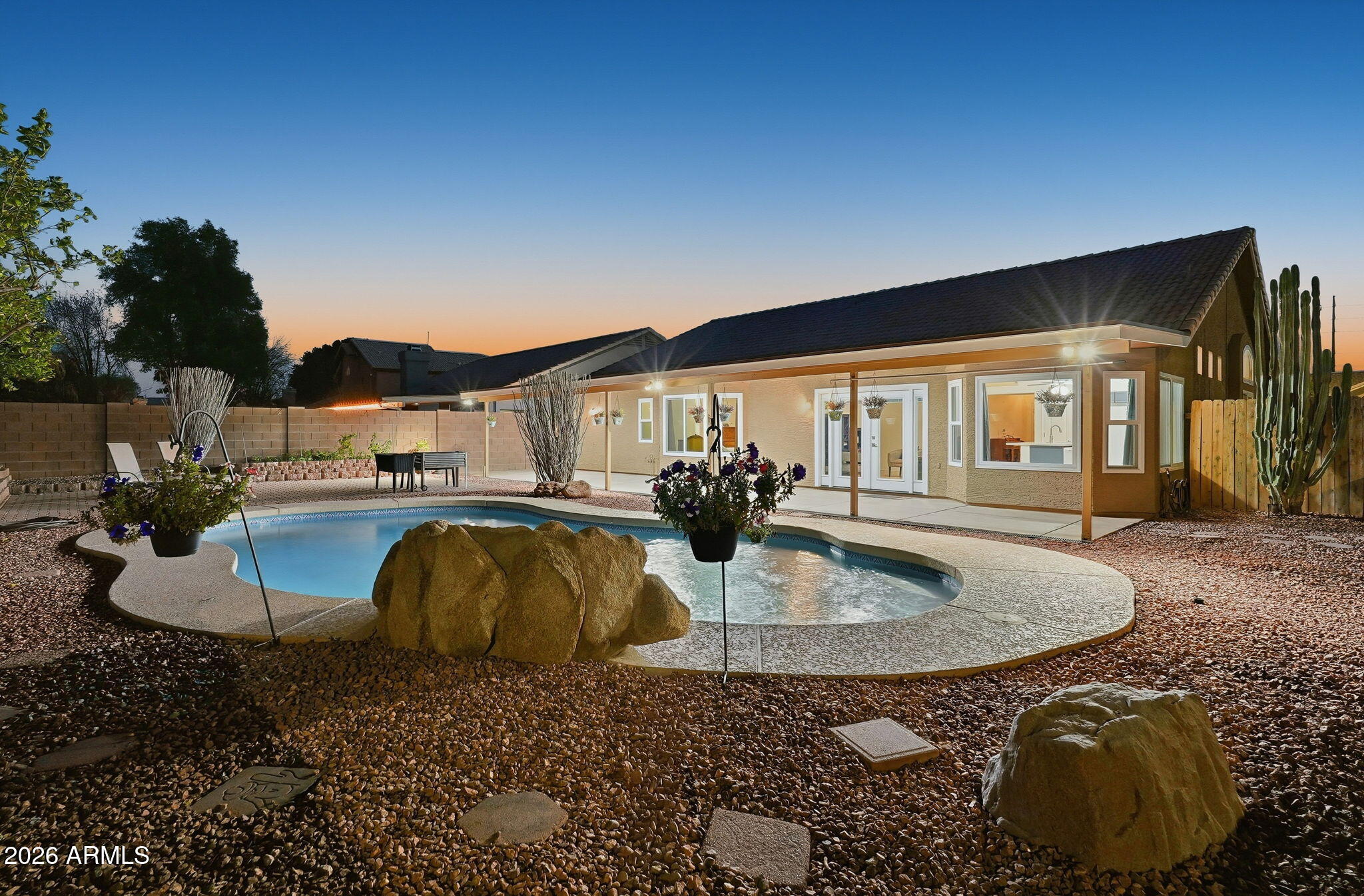 4890 W GERONIMO Street