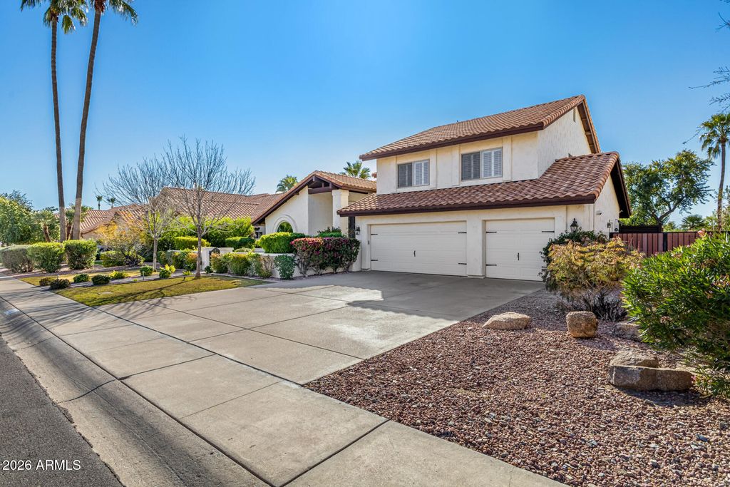 Photo of 9849 E Windrose Drive, Scottsdale, AZ 85260 (MLS # 6981265)