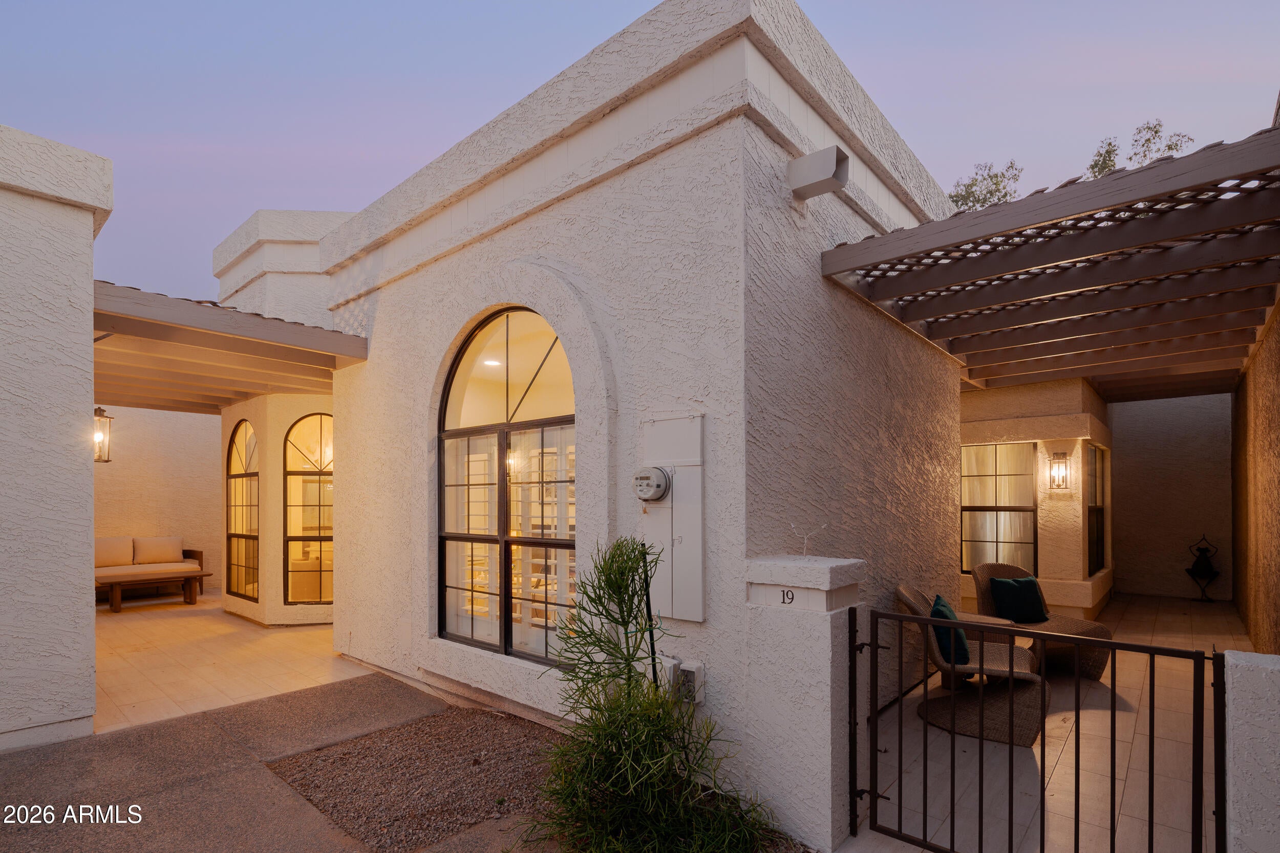 8100 E CAMELBACK Road 19
