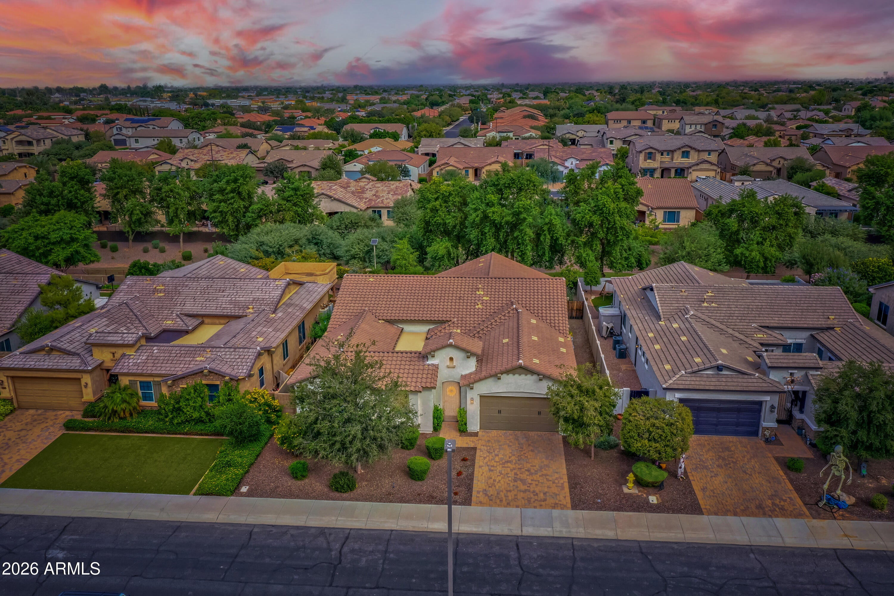 Homes for Sale in Queen Creek Arizona 2 986 E HAMPTON Lane