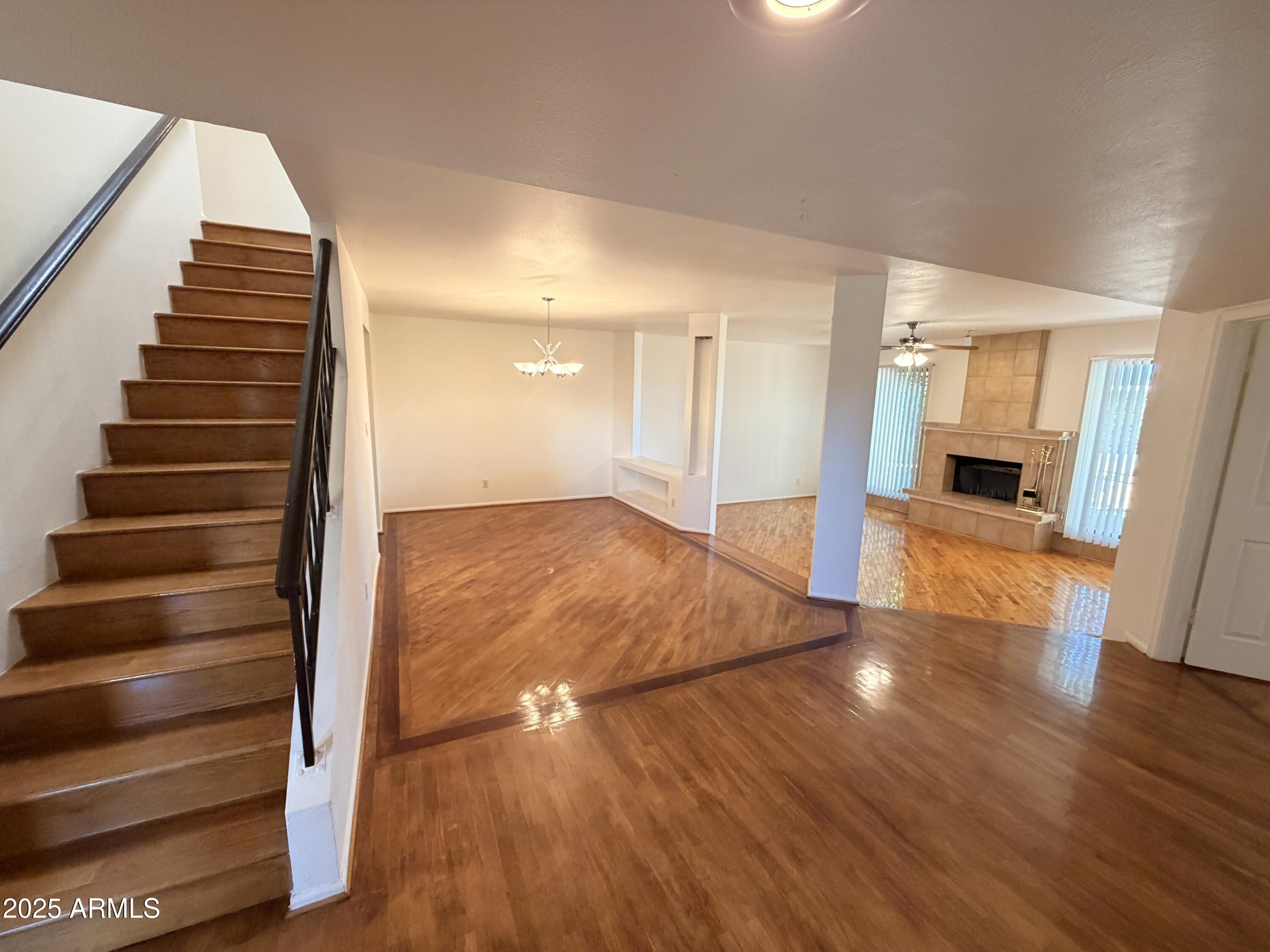 2506 E SHAW BUTTE Drive