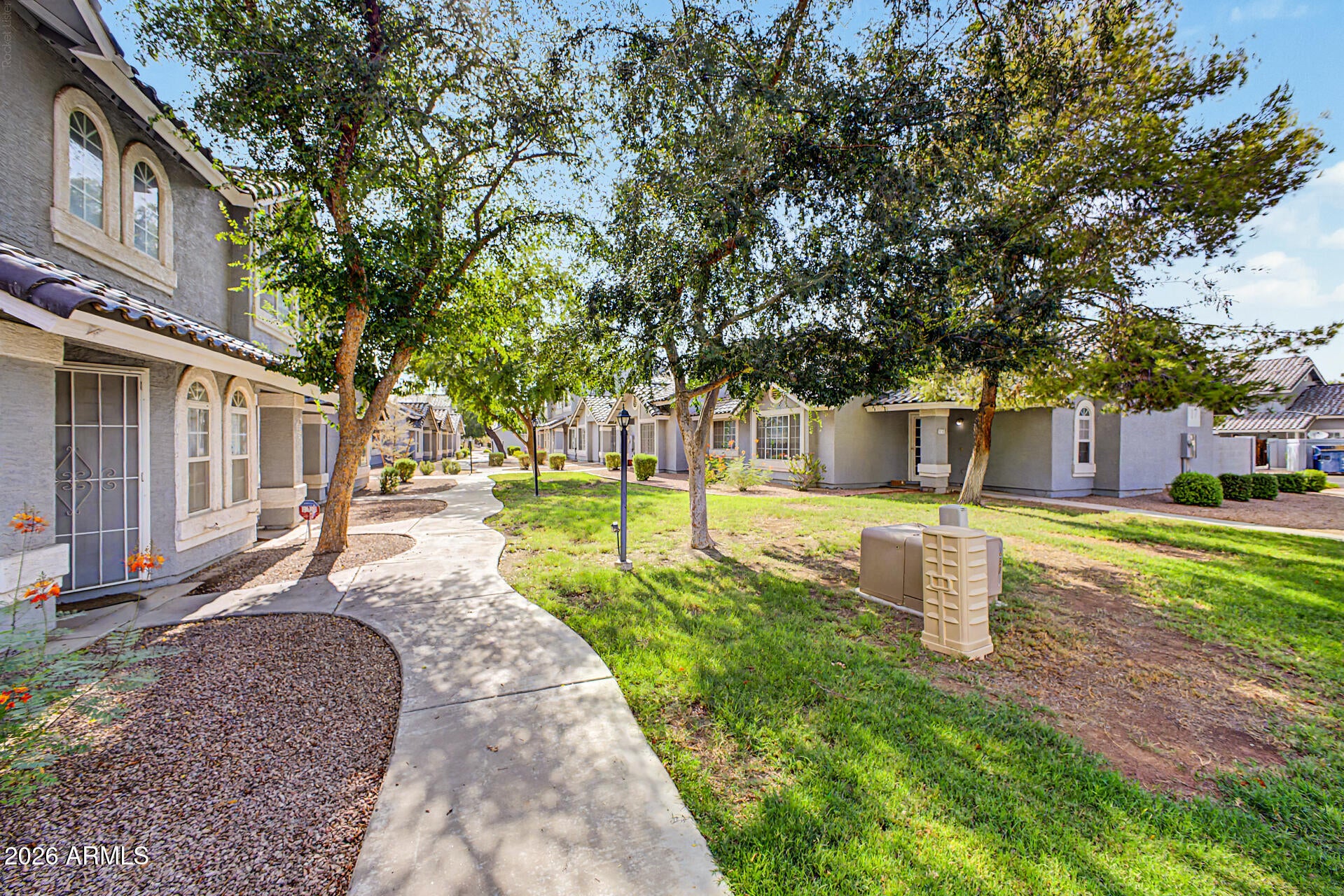 860 N MCQUEEN Road 1114