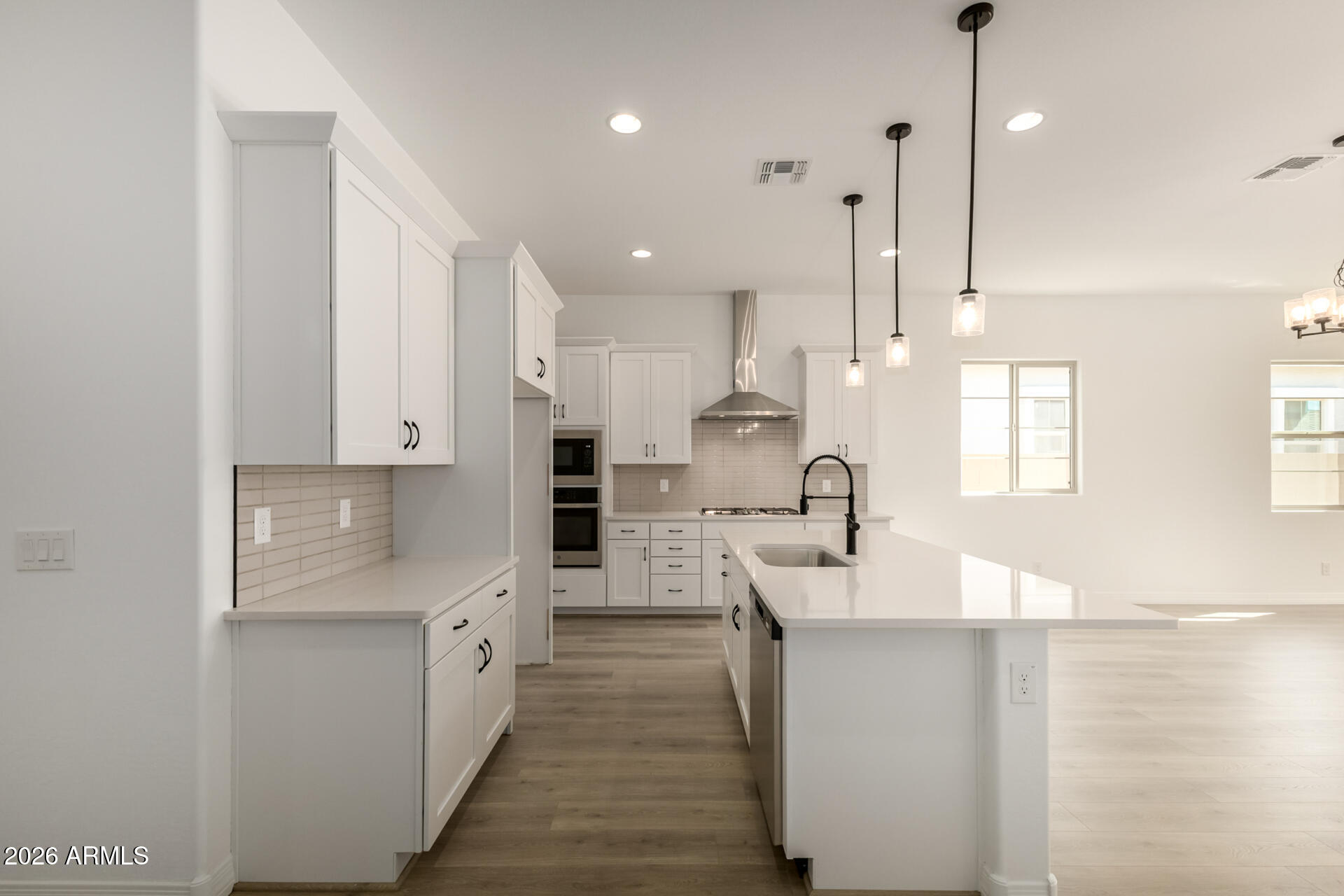 12009 W MARGUERITE Avenue