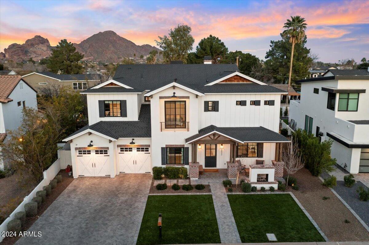 View Phoenix, AZ 85018 house