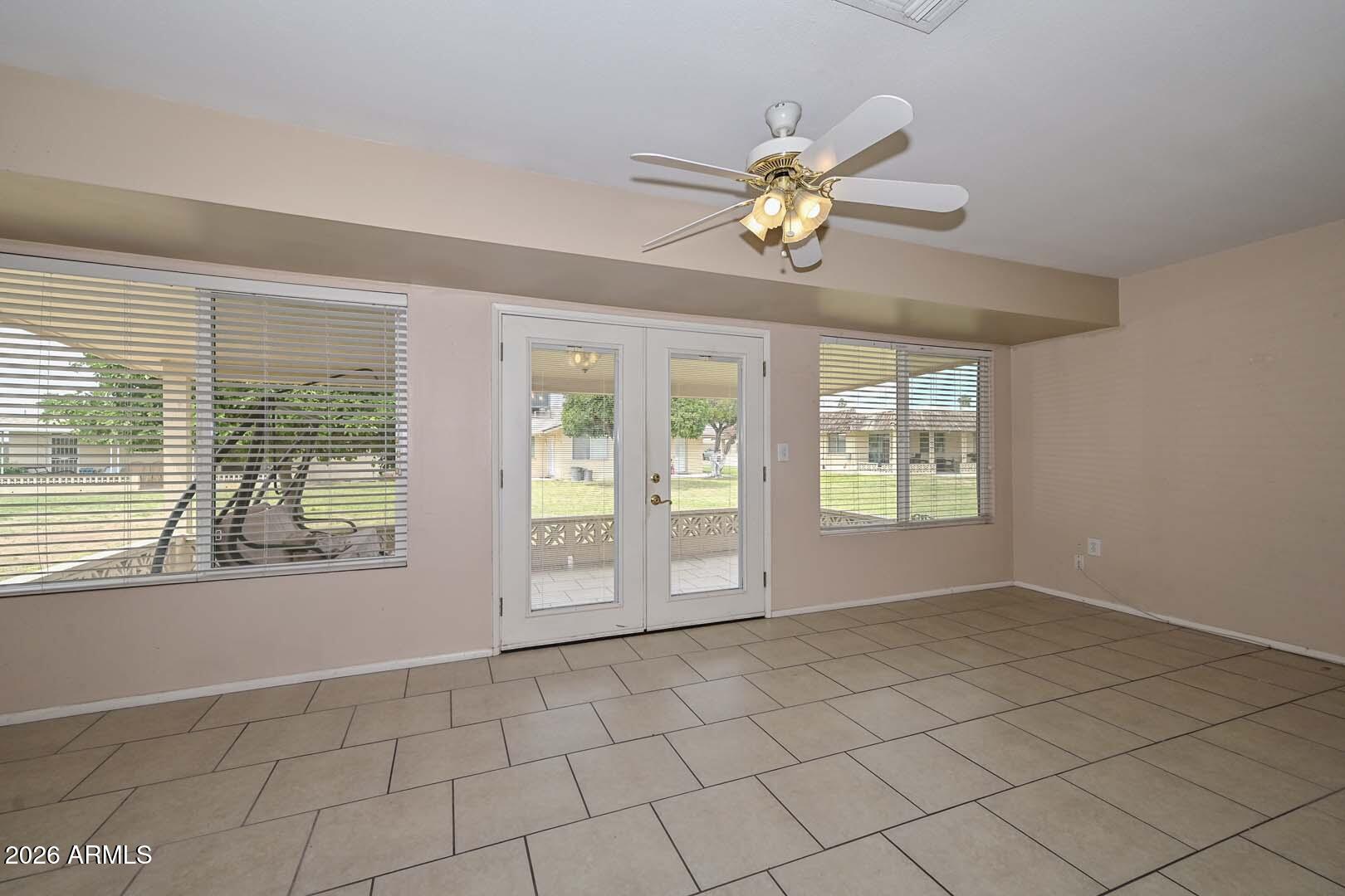 10428 W DESERT FOREST Circle