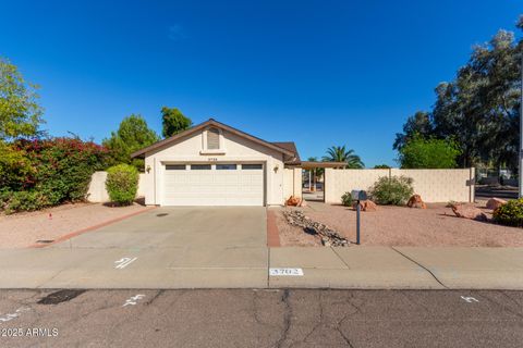 3702 W MARCONI Avenue Phoenix AZ 85053