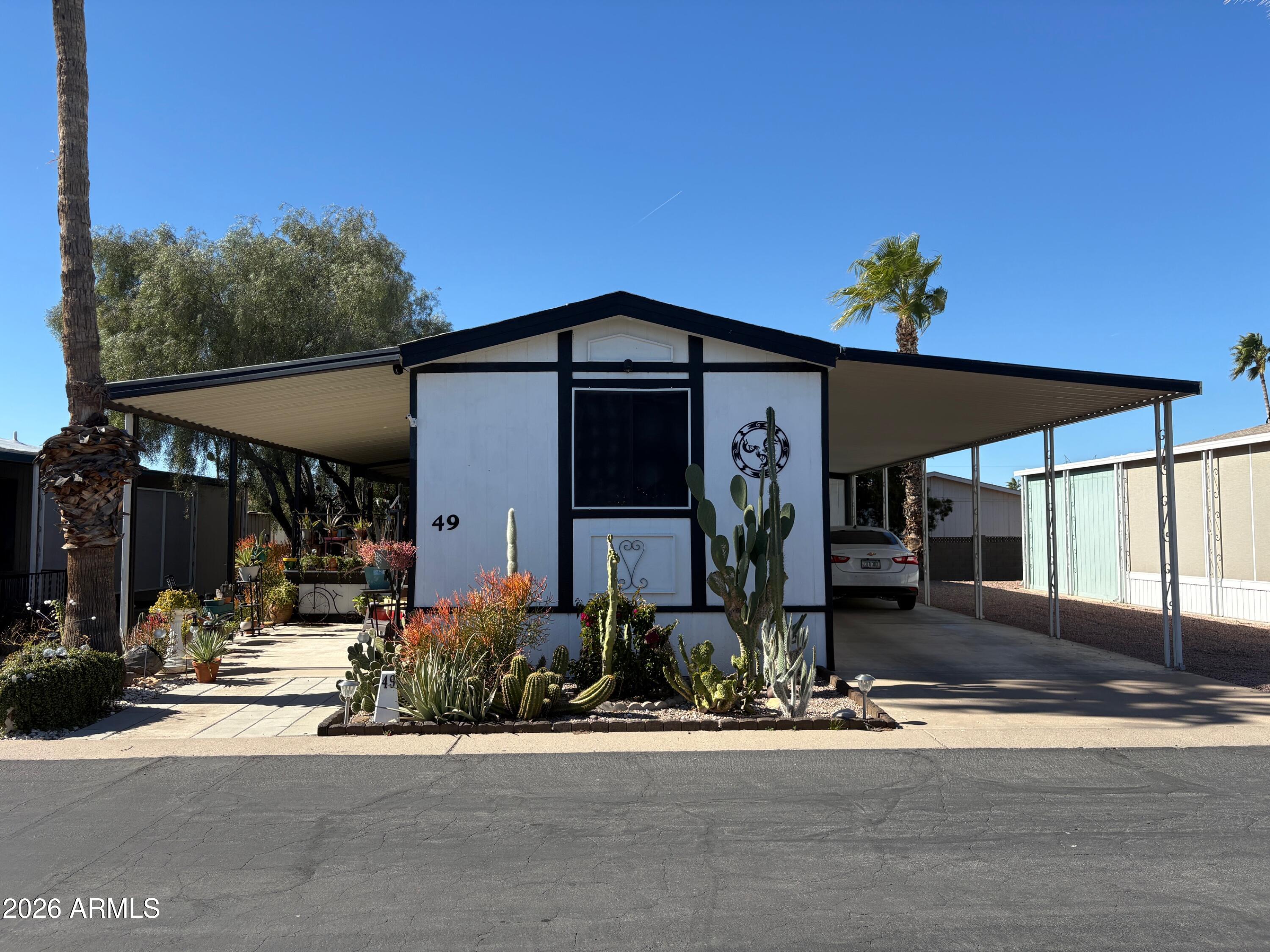 9427 E UNIVERSITY Drive 49