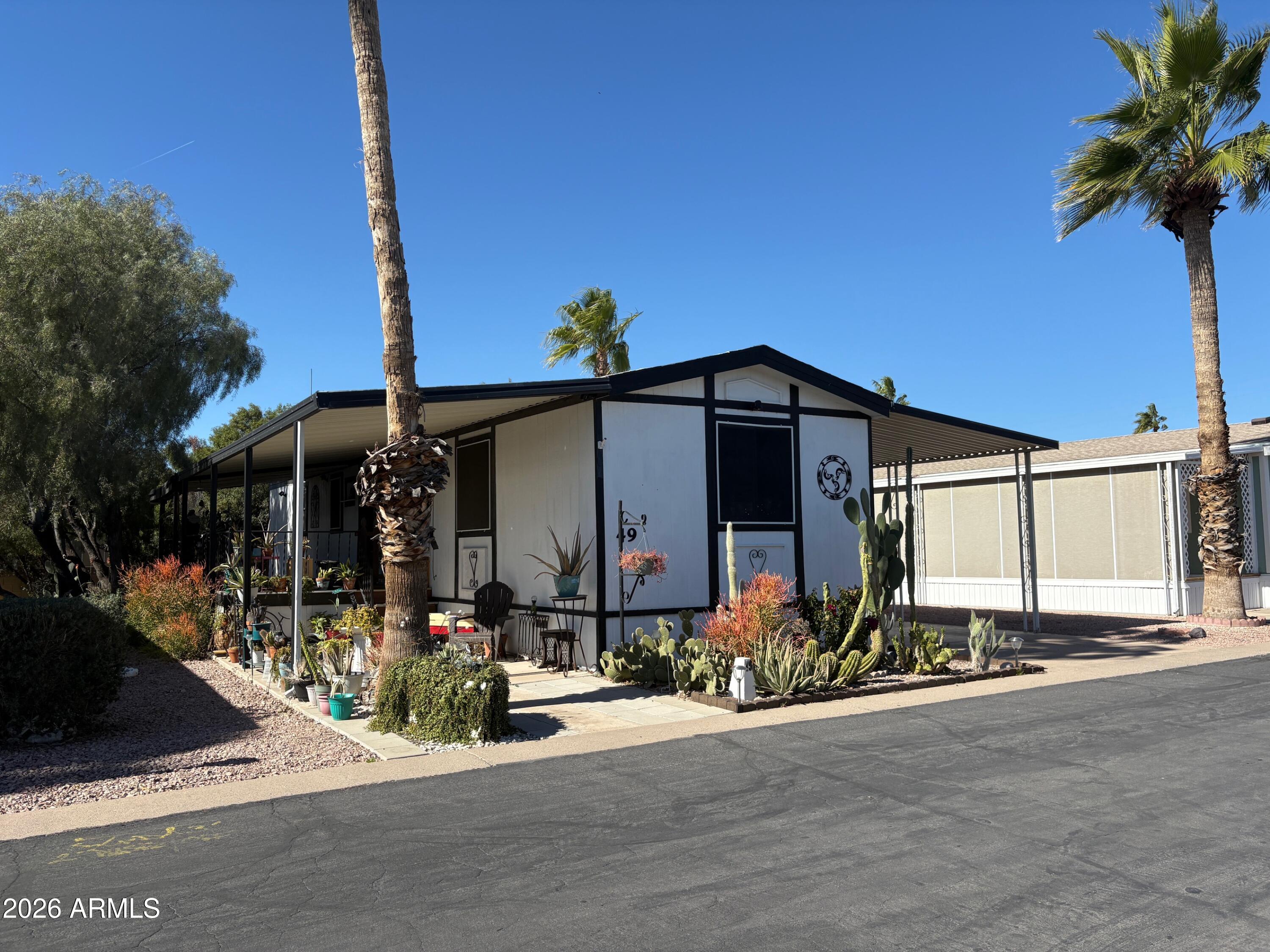 9427 E UNIVERSITY Drive 49