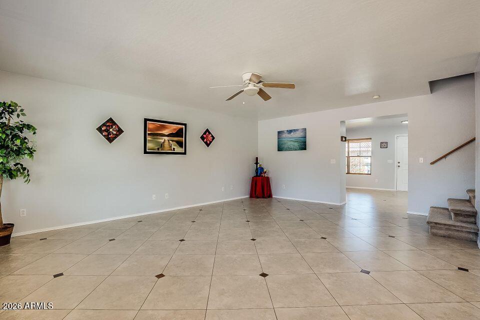 3116 W PLEASANT Lane