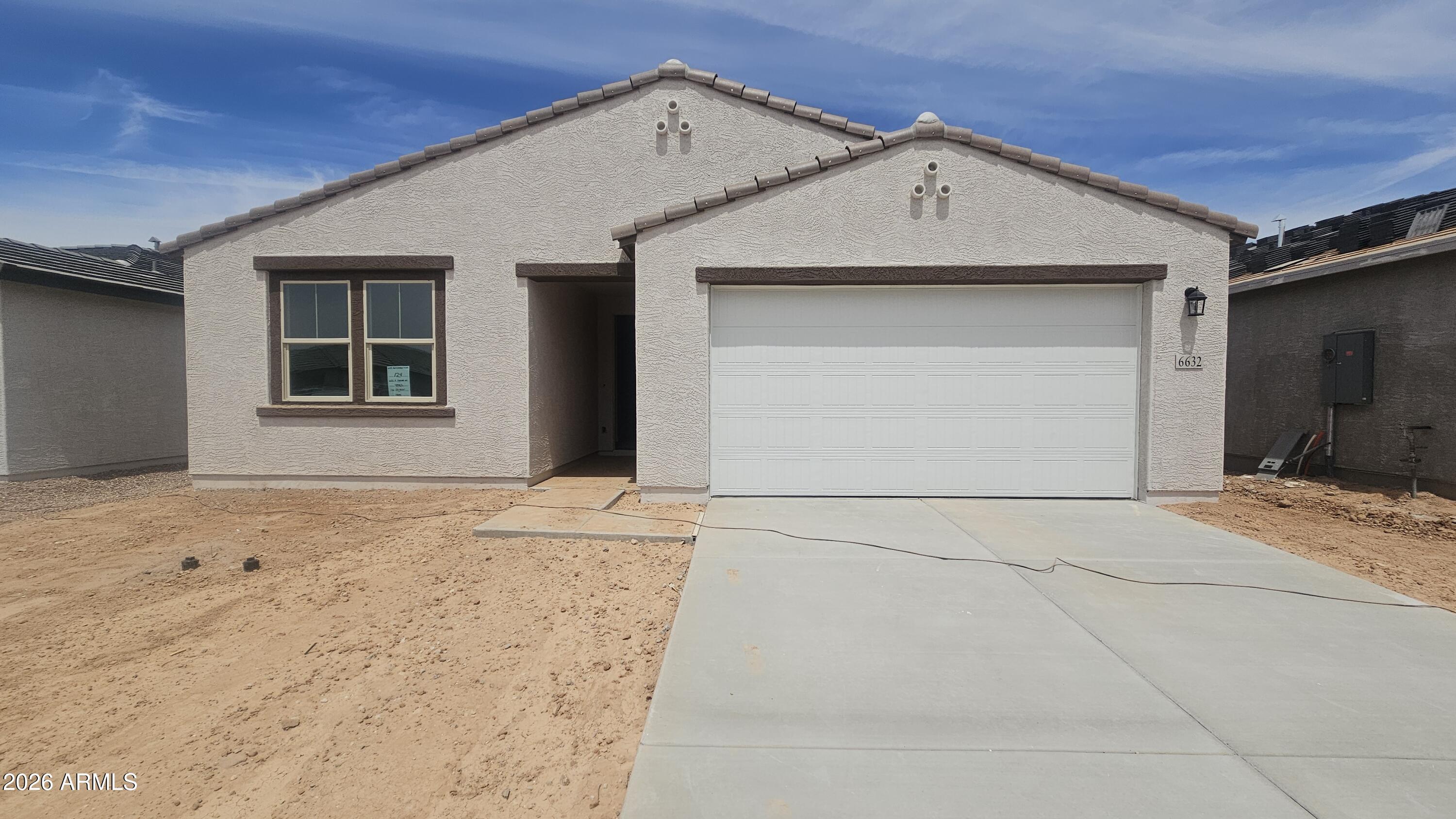 6632 E FIDDLENECK Way