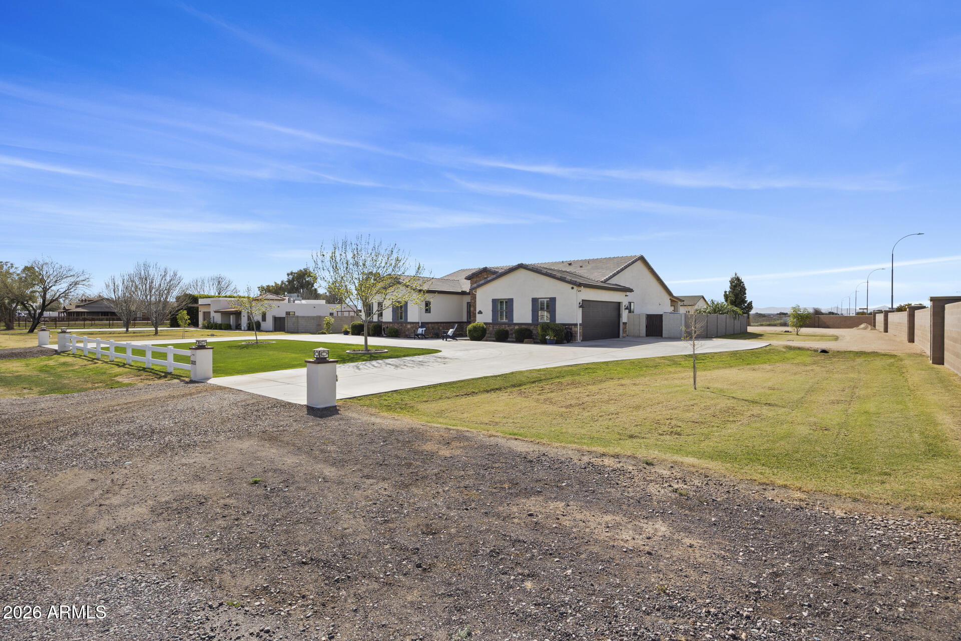 3020 S DIAMOND Drive