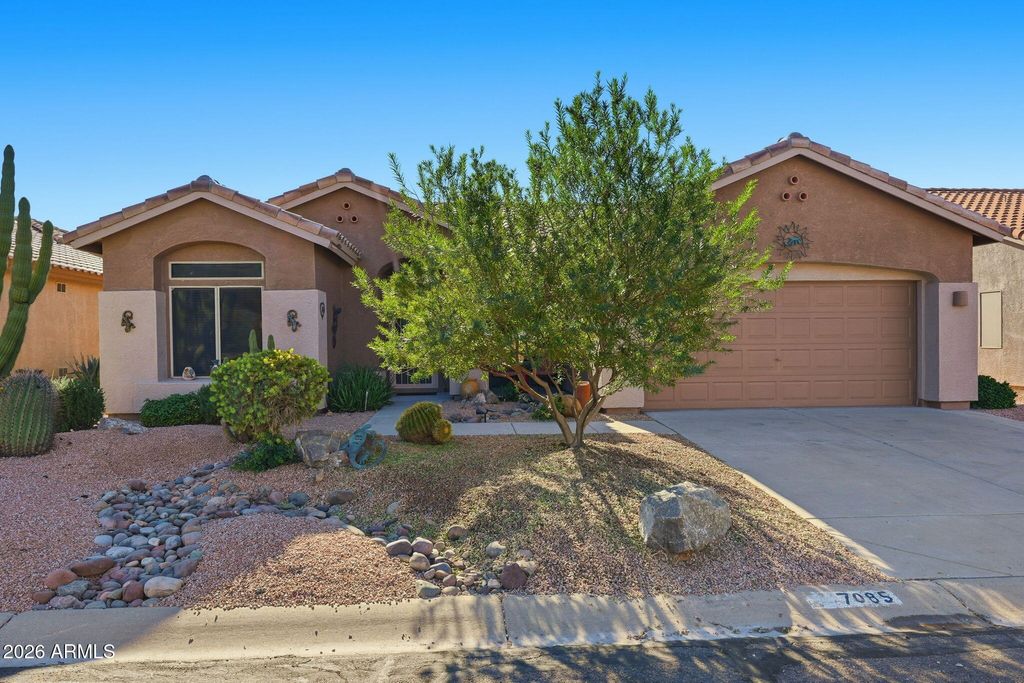 Photo of 7085 E Desert Spoon Lane, Gold Canyon, AZ 85118 (MLS # 6965322)