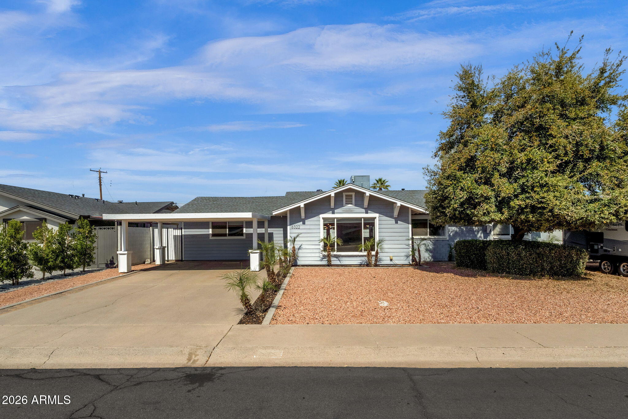 8322 E GLENROSA Avenue