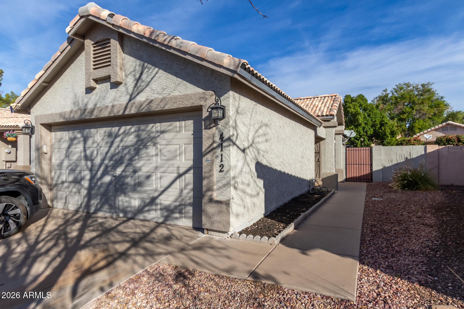 4112 E Tanglewood Drive