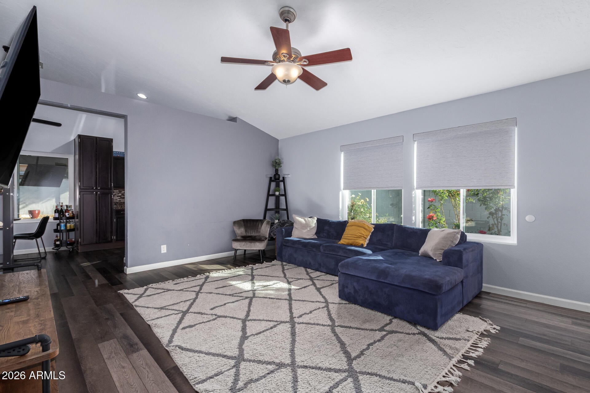 4112 E Tanglewood Drive