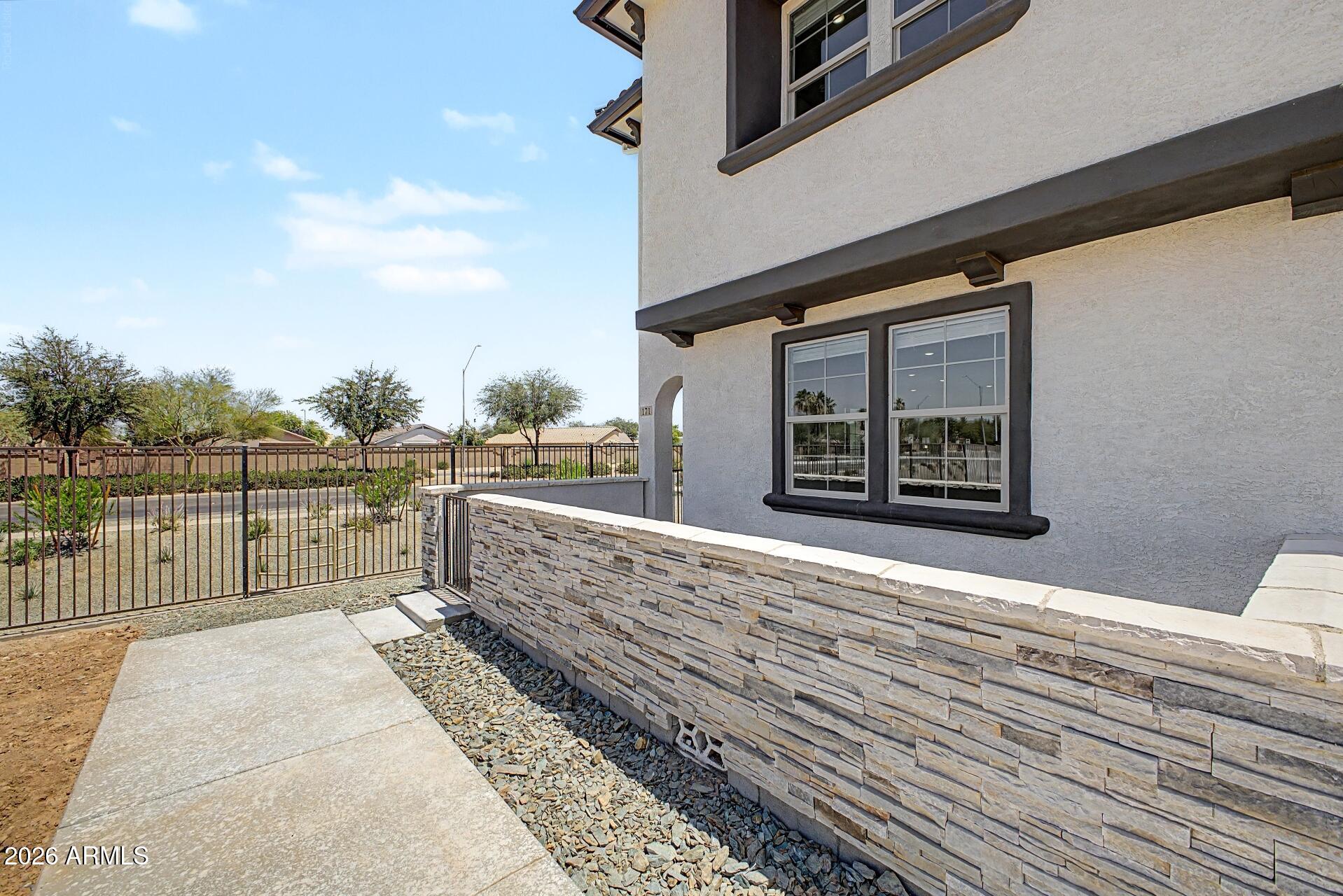13975 W Luke 171 Parkway