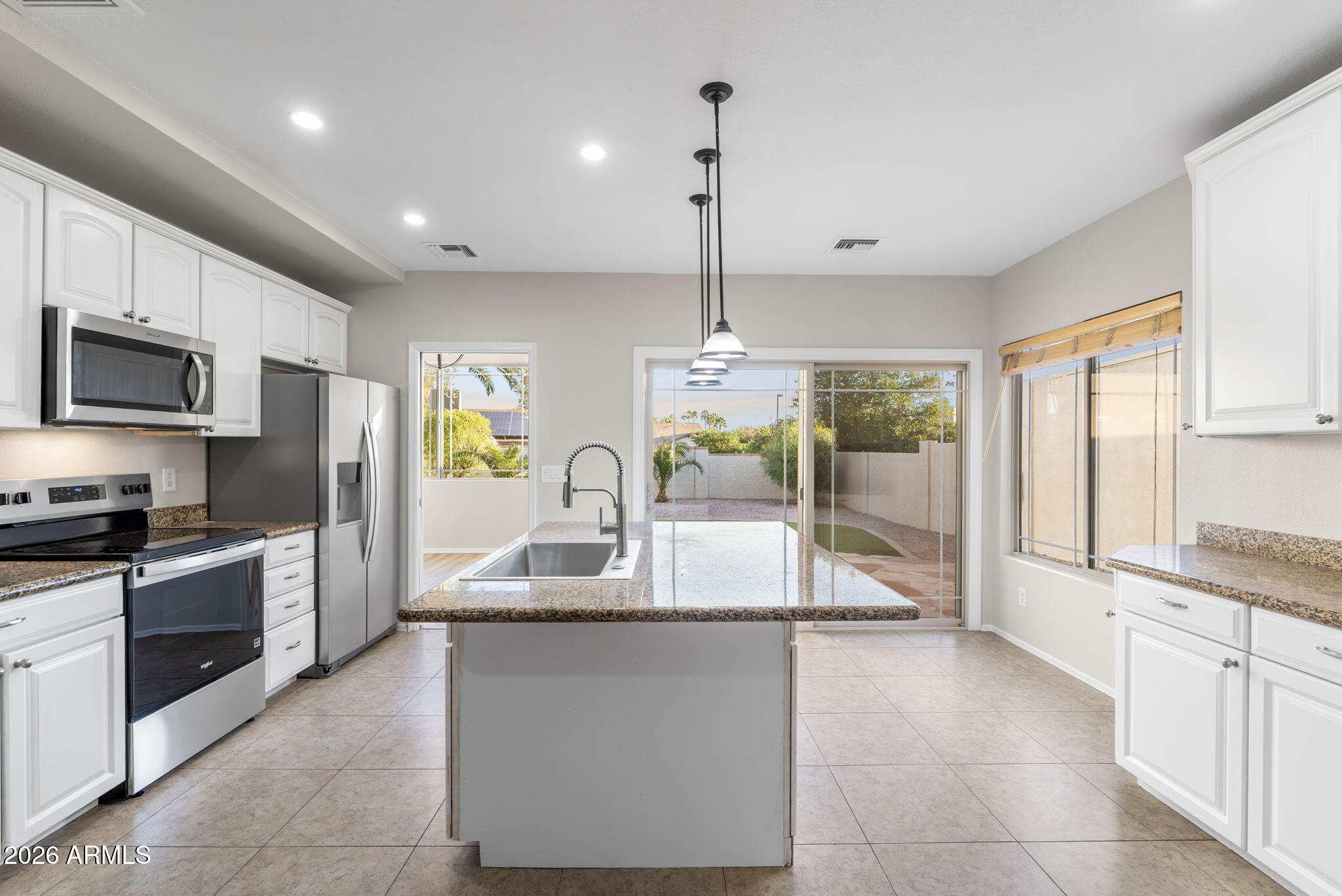 8841 E MEADOW HILL Drive