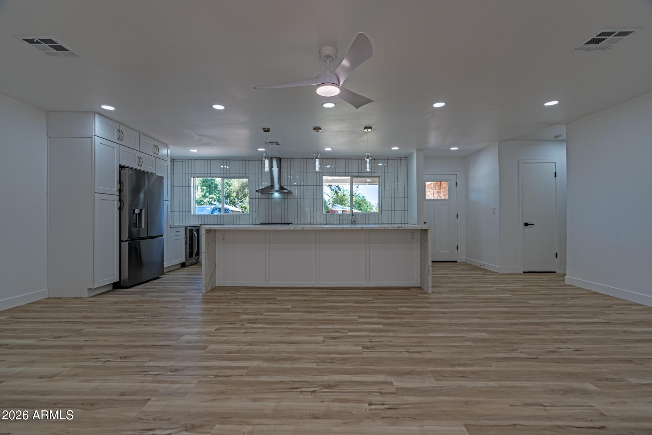 3035 E HEATHERBRAE Drive