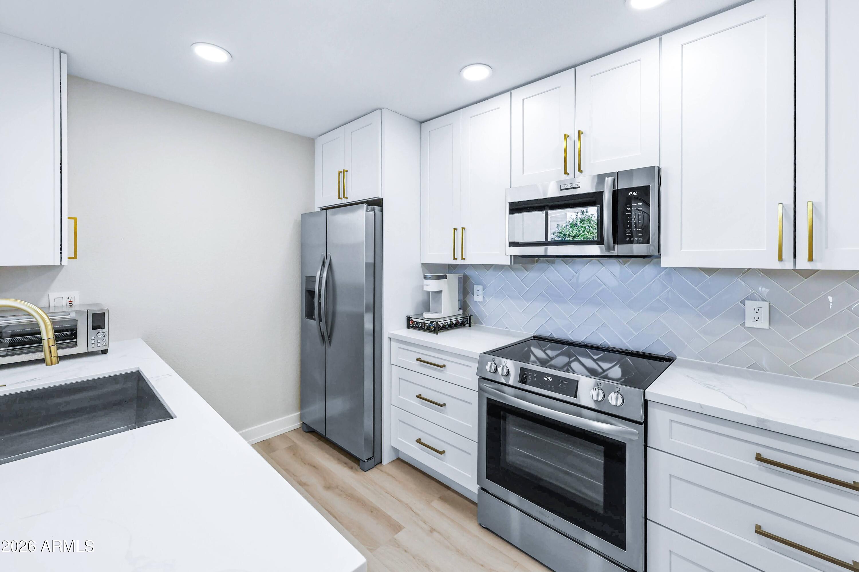 11333 N 92nd Street 2016