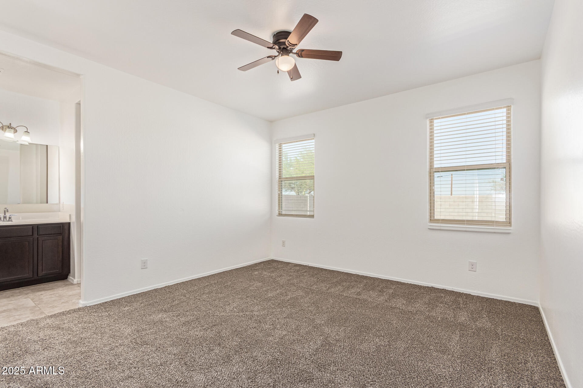 Homes for Sale in Queen Creek Arizona 3 25618 W COLES Road