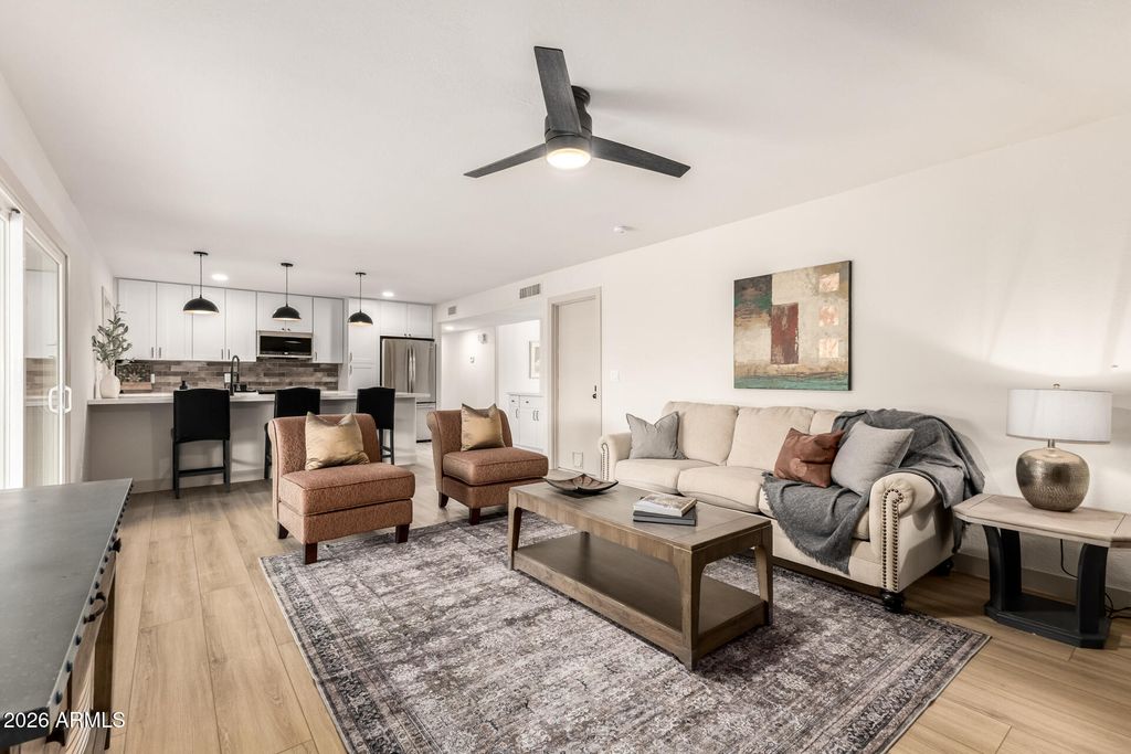 Photo of 2041 E Radcliffe Drive, Tempe, AZ 85283 (MLS # 6984697)