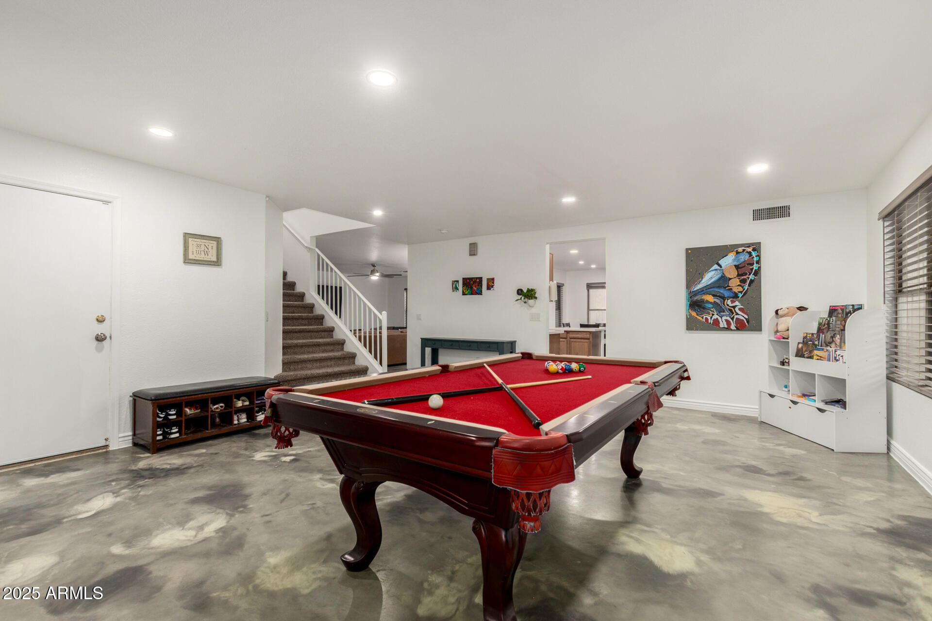 651 W ORCHARD Way