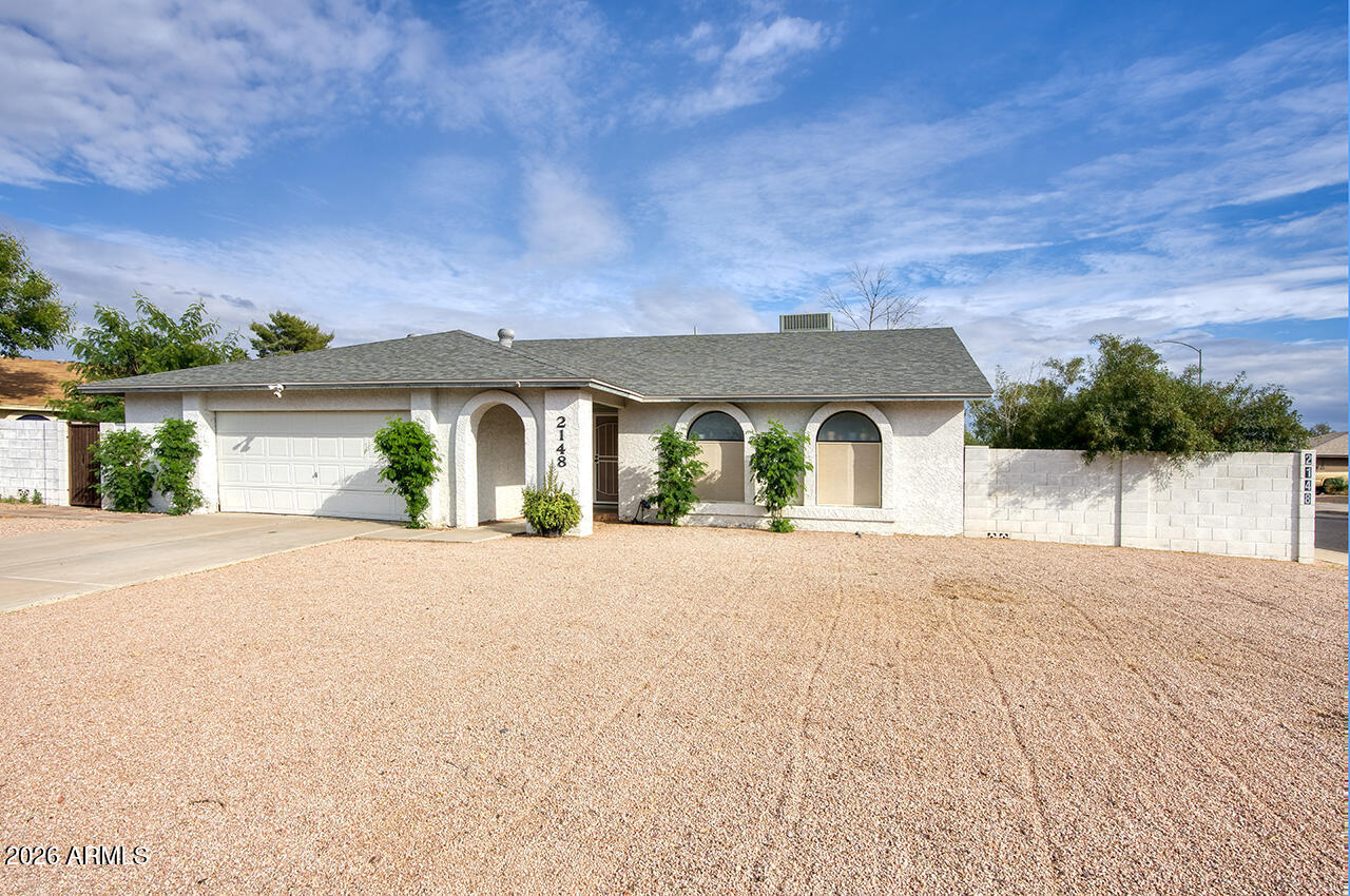 2148 E EMELITA Avenue