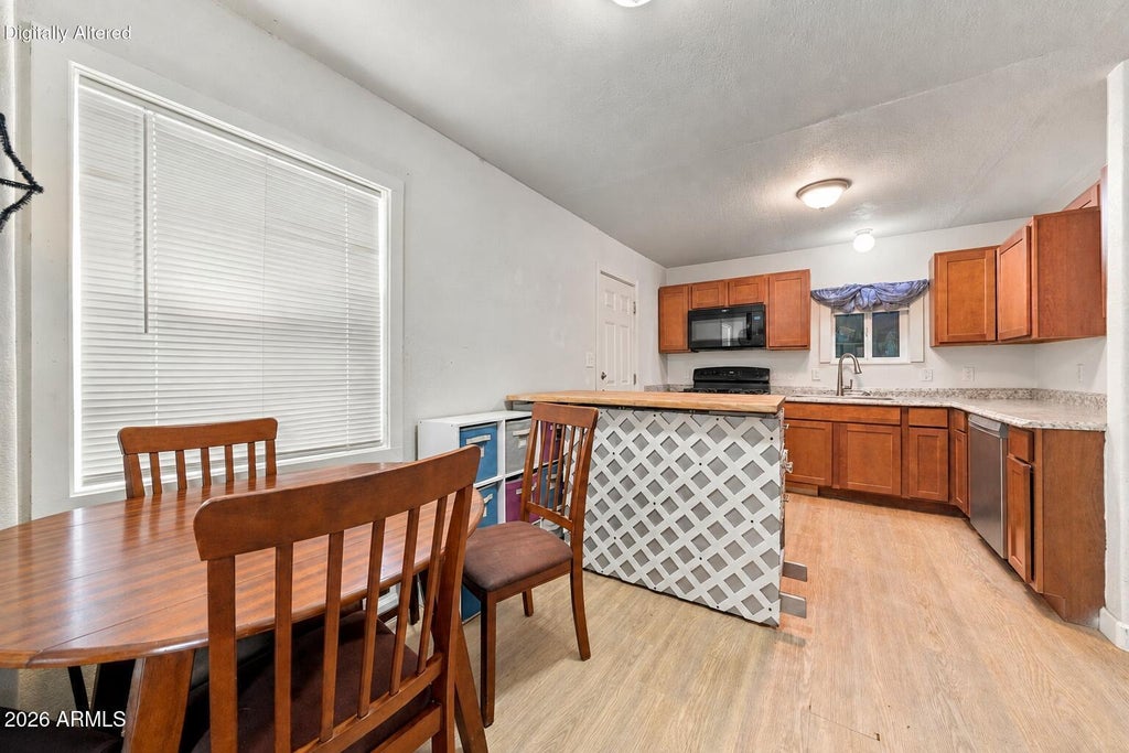Photo of 211 W Northern Avenue, Coolidge, AZ 85128 (MLS # 7091012)