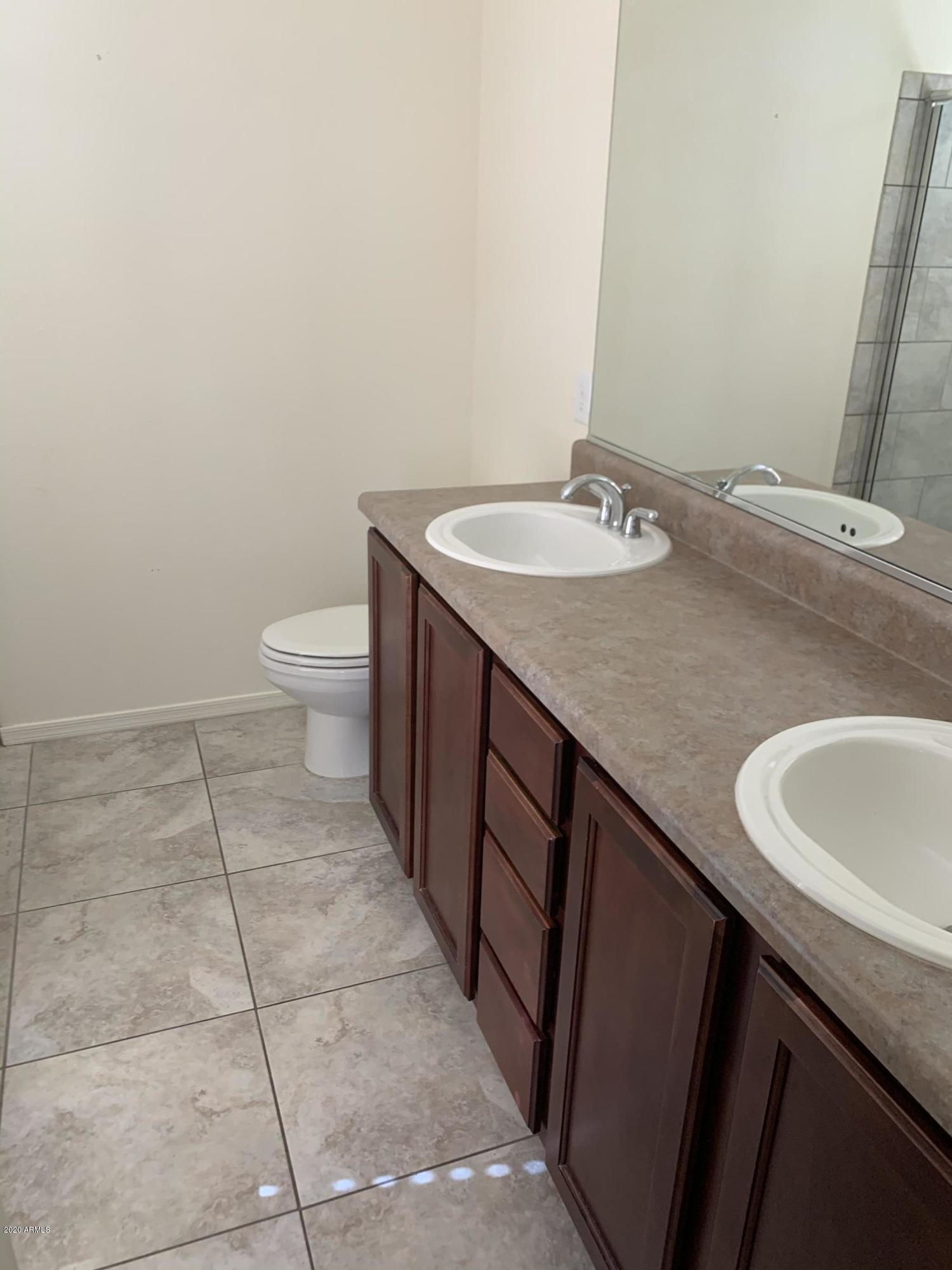 CAMPSTONE - Residential Lease