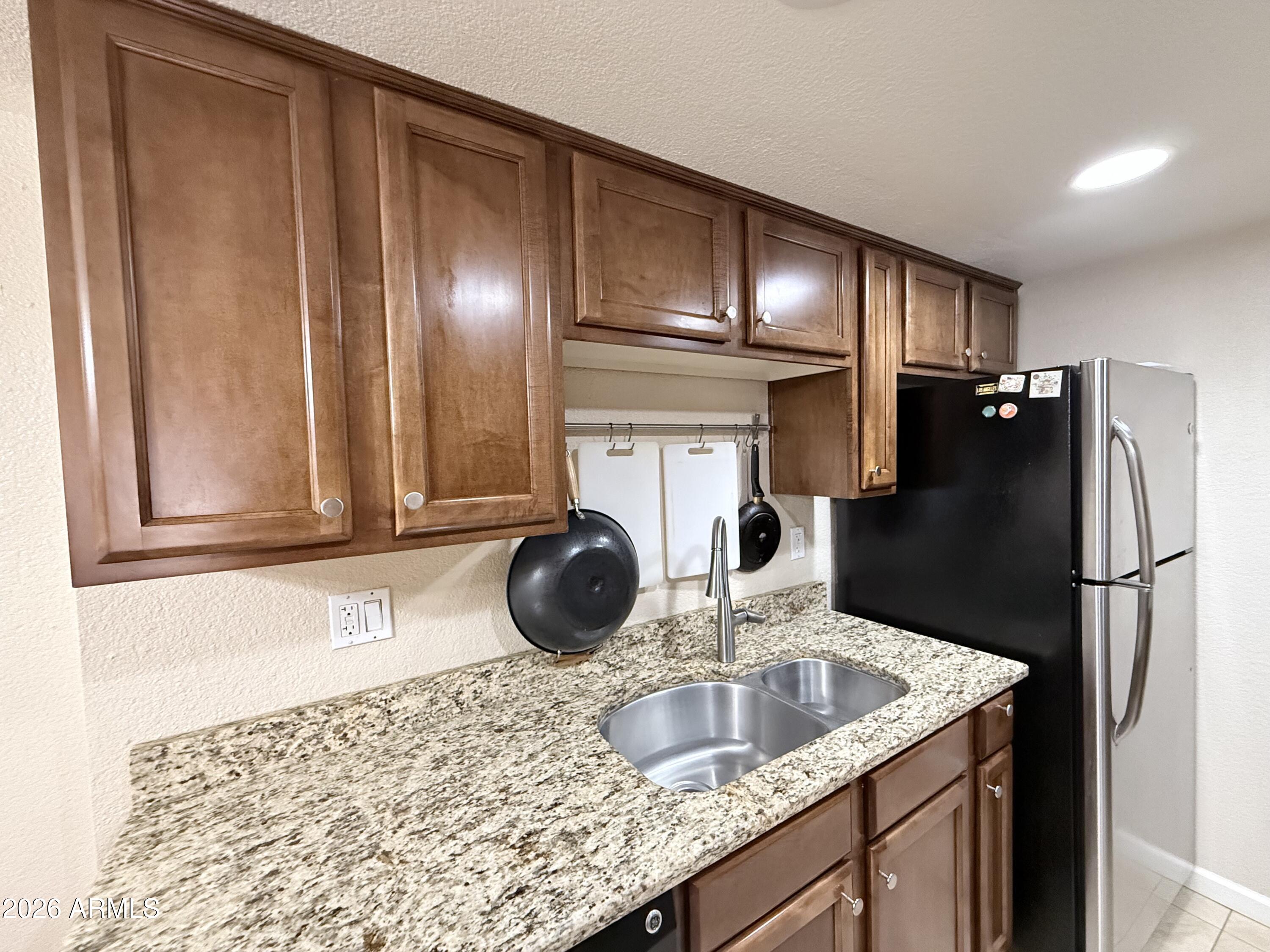 1125 E Broadway Road 113