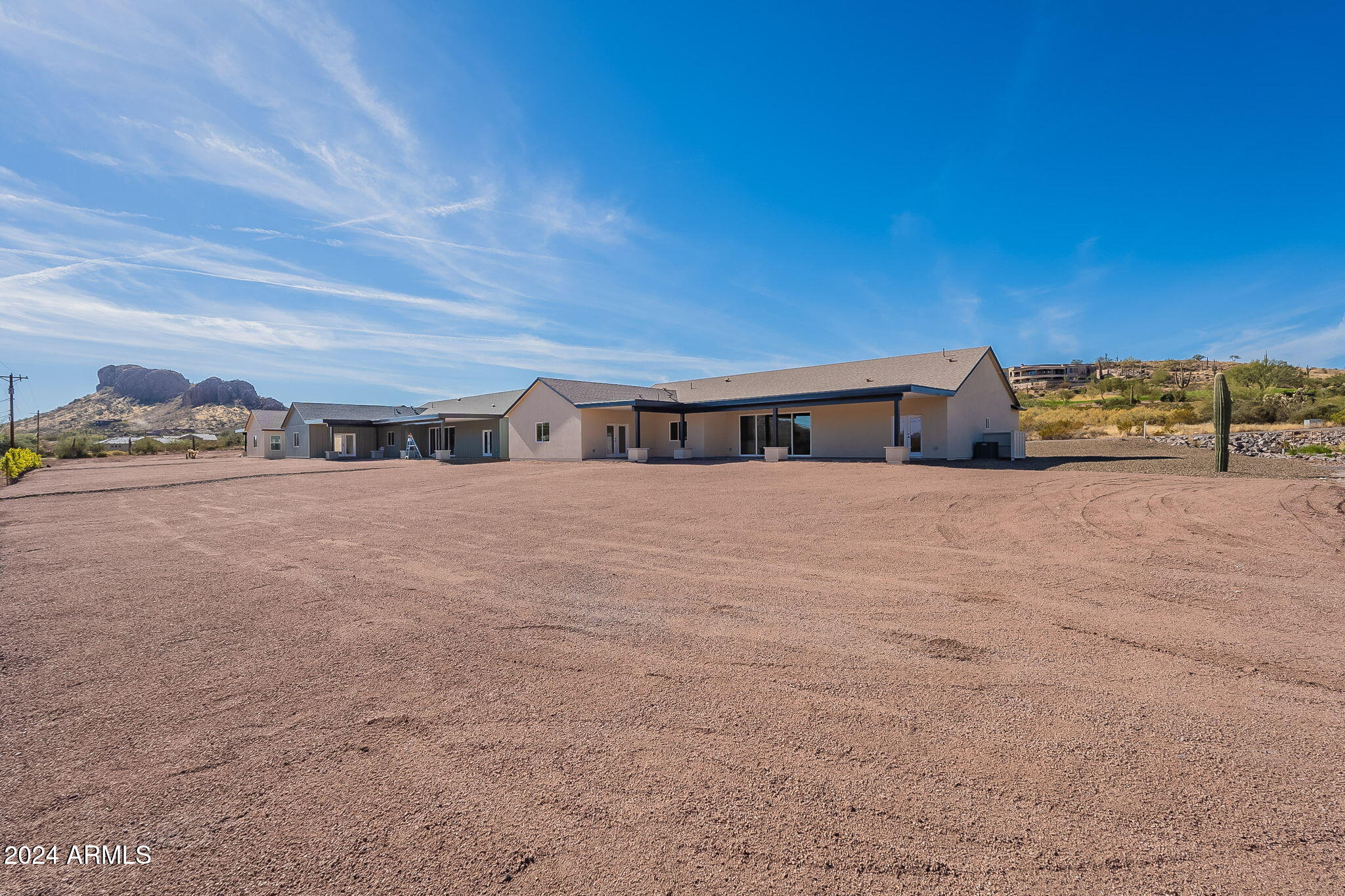 Montana Dorada - Residential