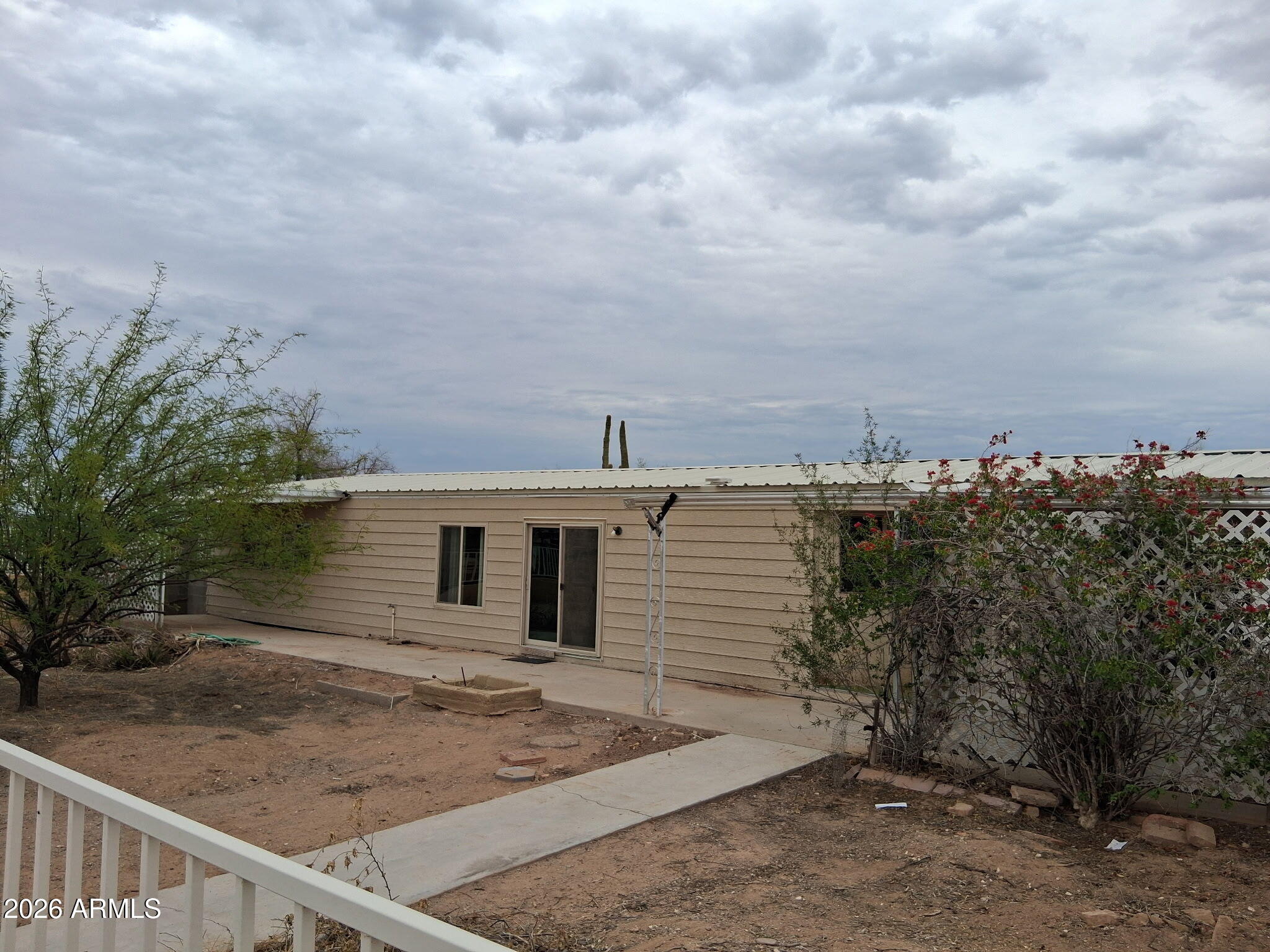 2320 N whale mountain Road