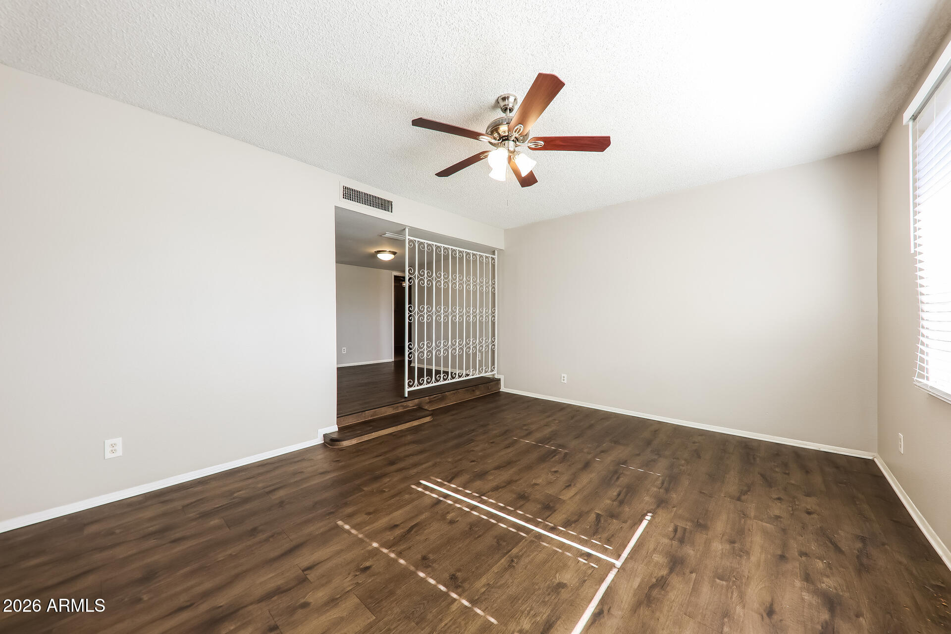 15412 N 55TH Drive