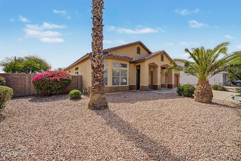 Photo of 28206 N 31st Avenue, Phoenix, AZ 85083 (MLS # 7022647)