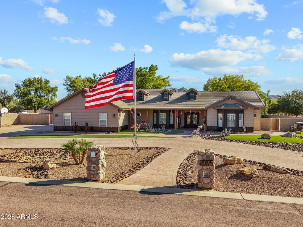 Photo of 20975 E Excelsior Avenue, Queen Creek, AZ 85142 (MLS # 6930581)
