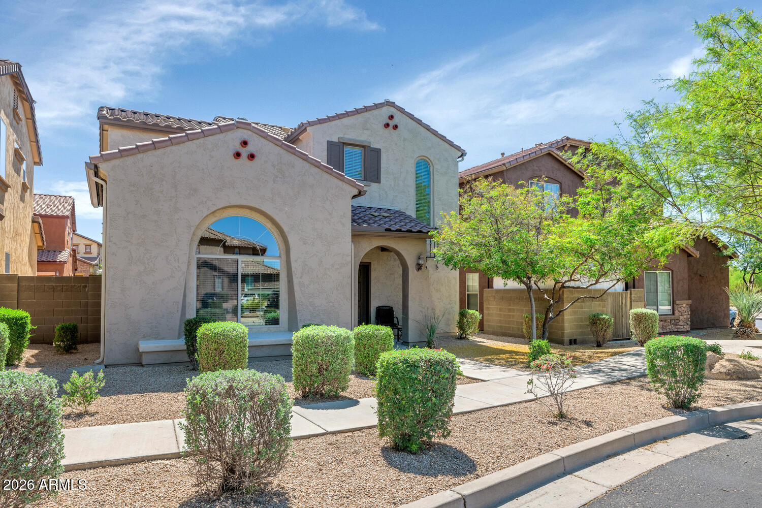 3932 E MELINDA Drive