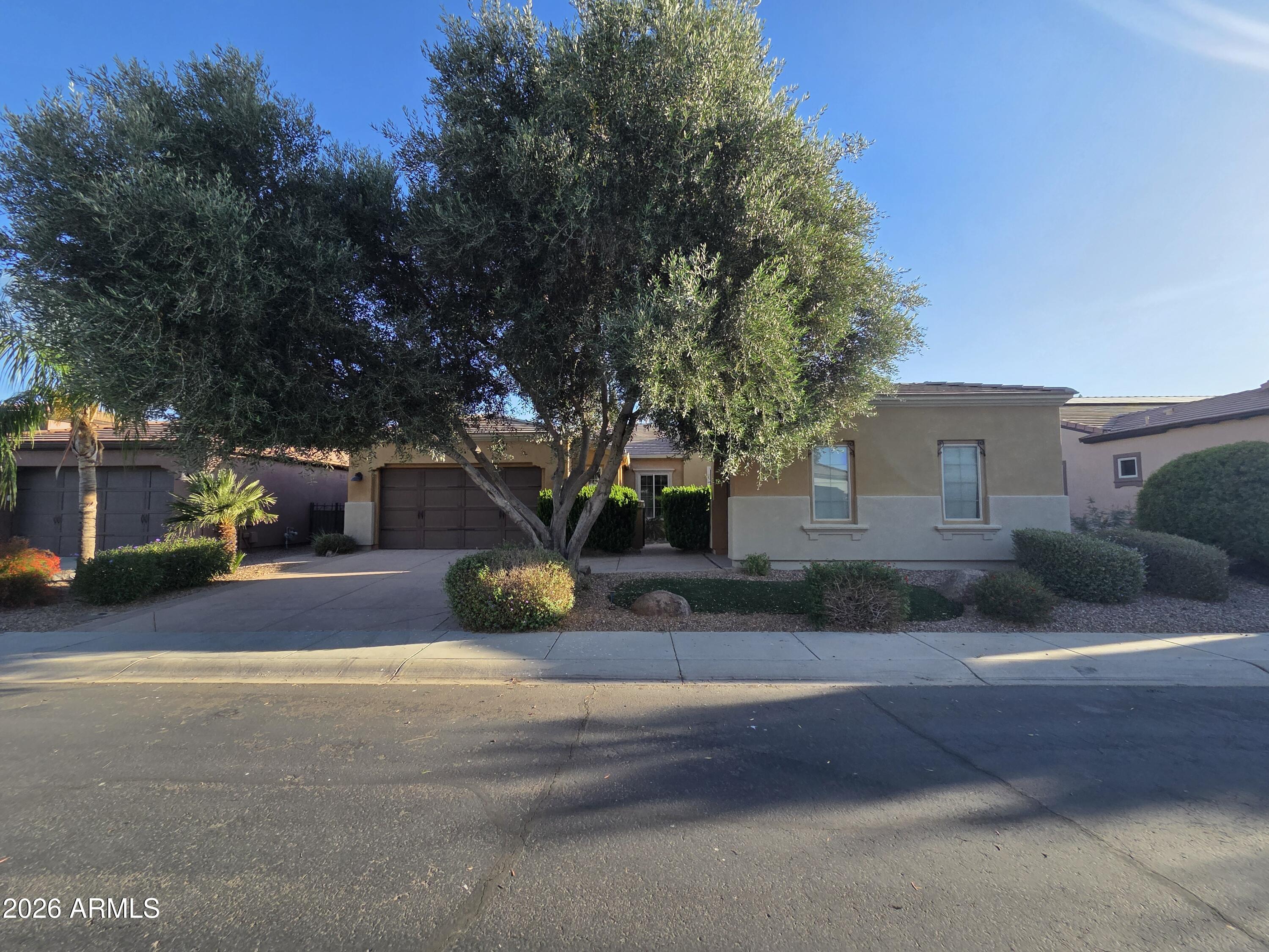 1764 E HARMONY Way