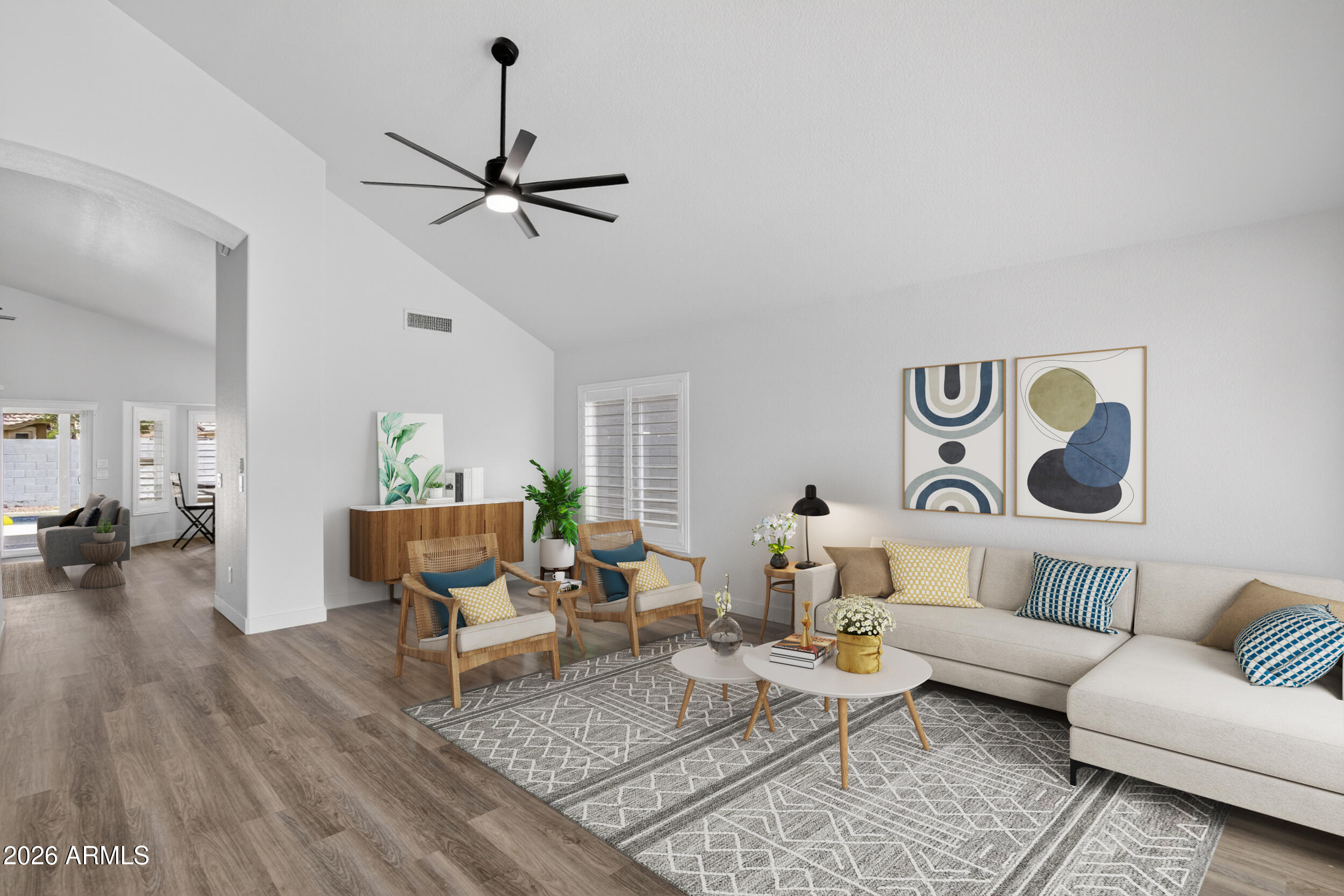 624 E SHEFFIELD Avenue