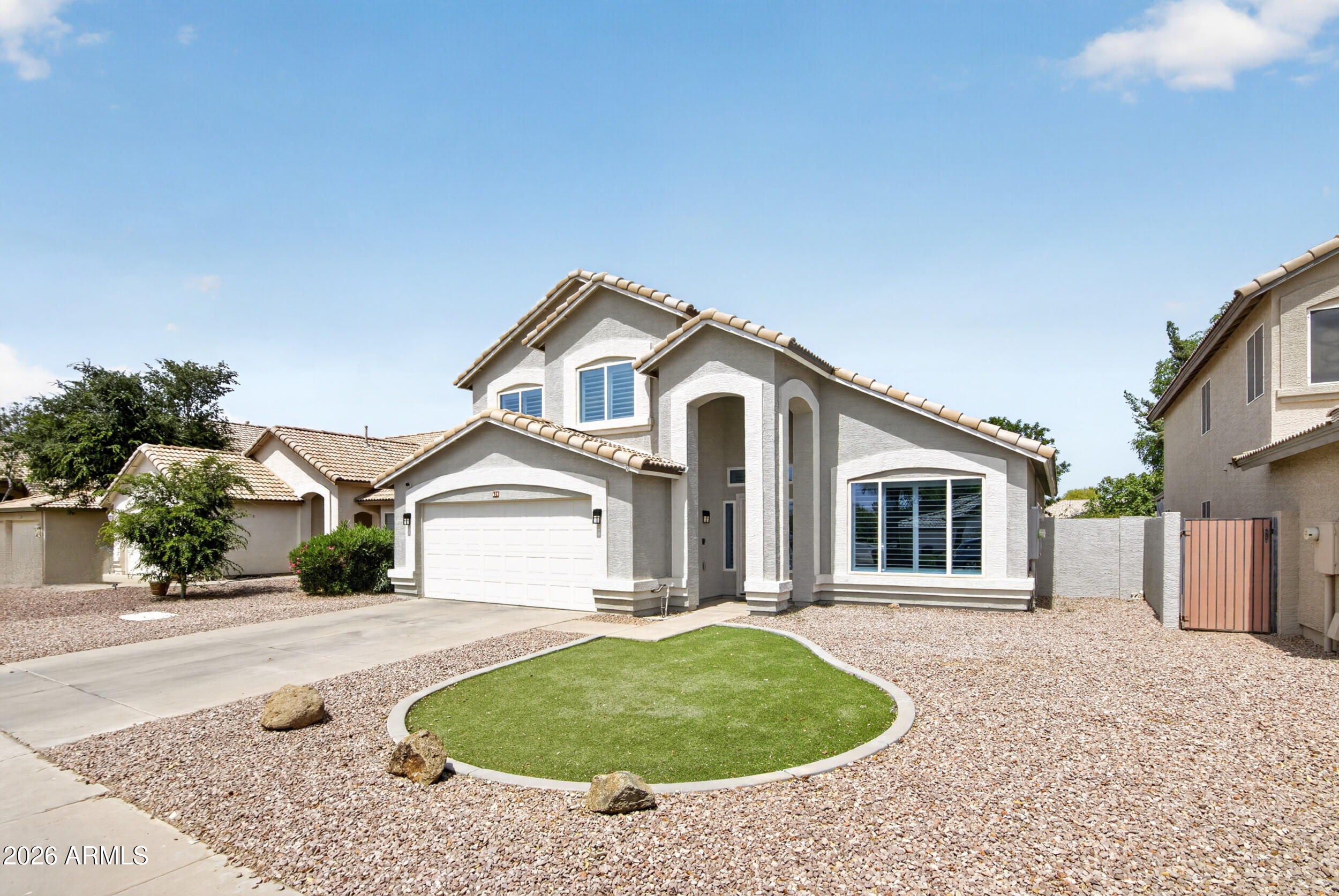 624 E SHEFFIELD Avenue