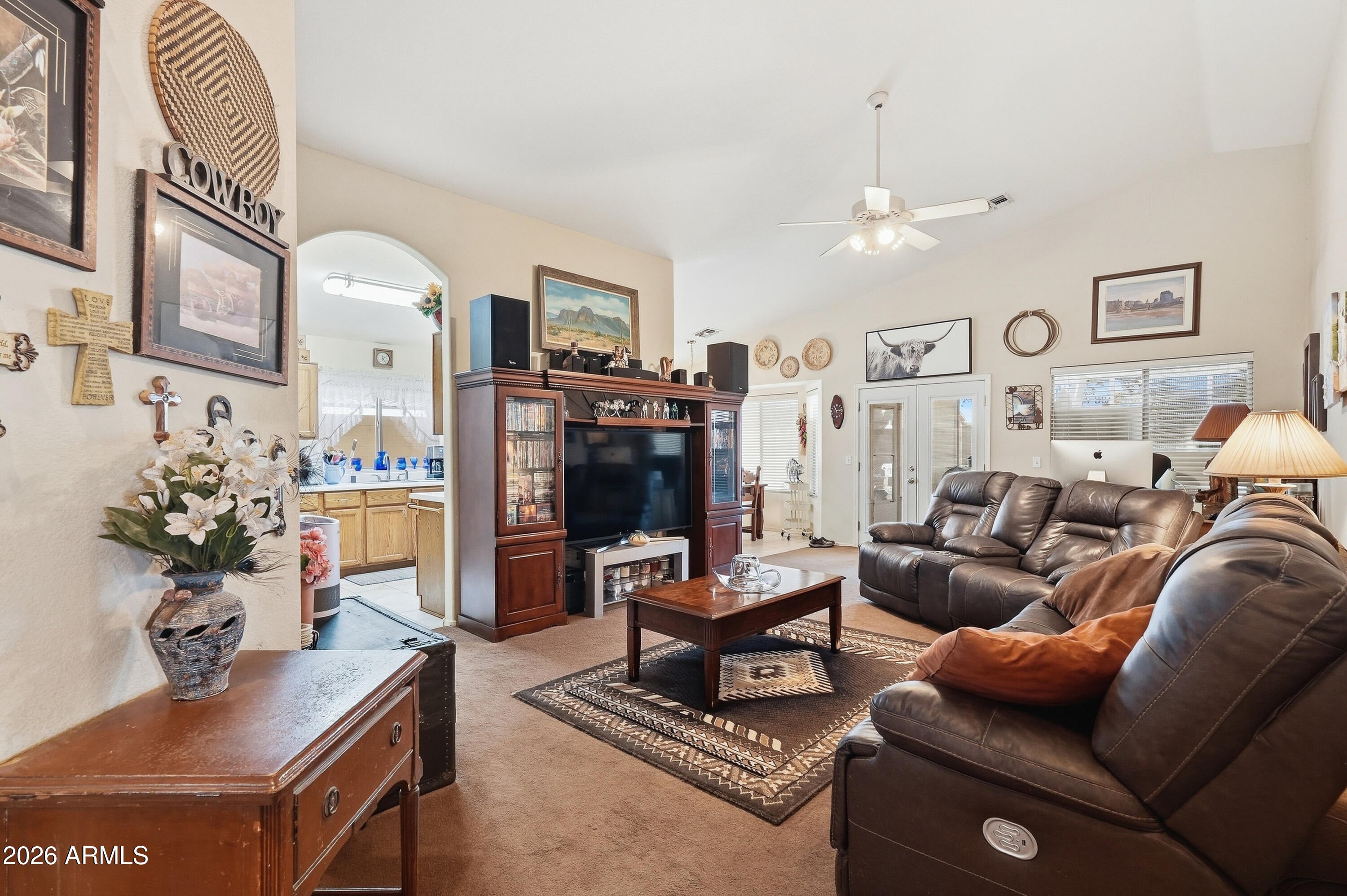 551 N Vista Del Sol --