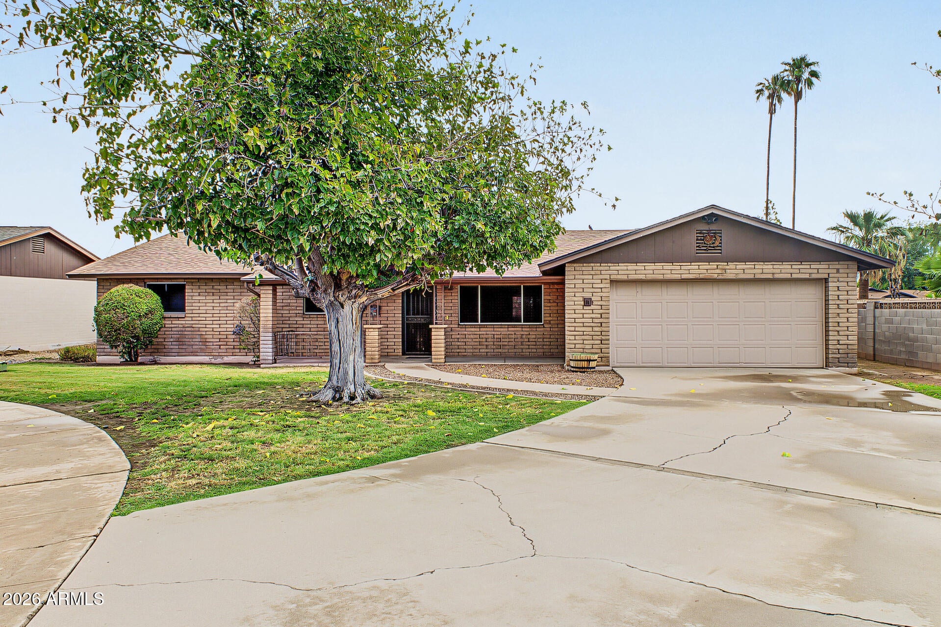 700 N KAREN Drive
