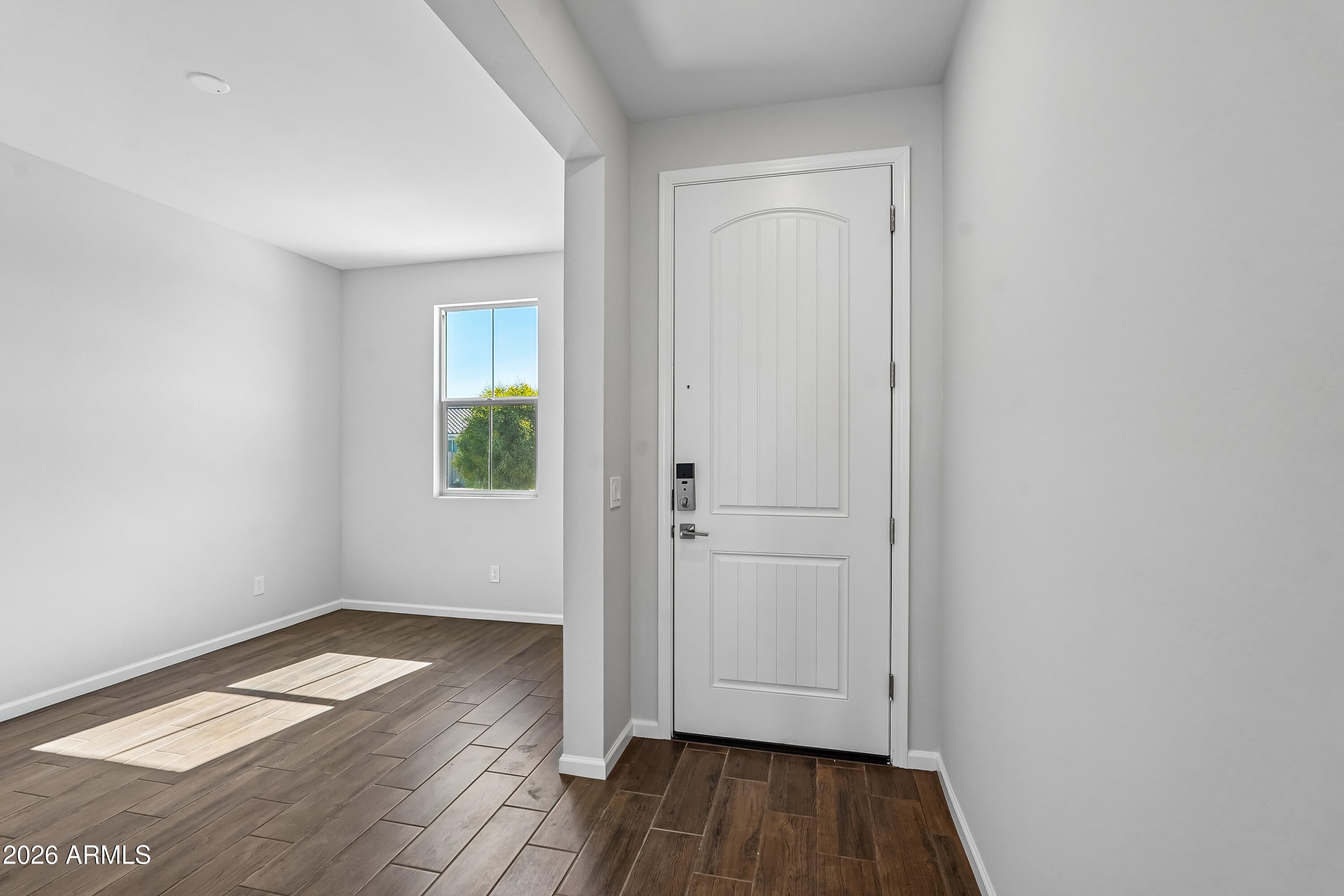 18268 W CALLE LEJOS --