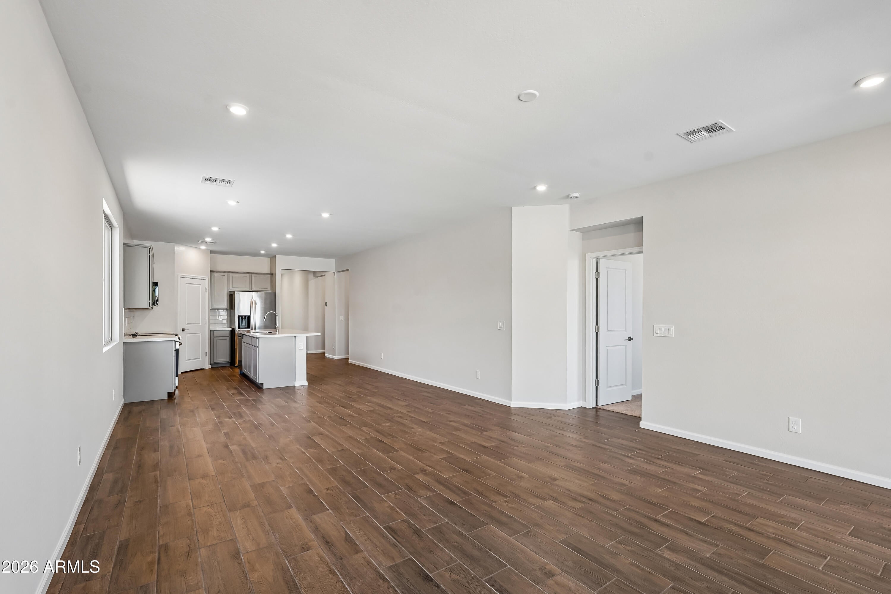 18268 W CALLE LEJOS --