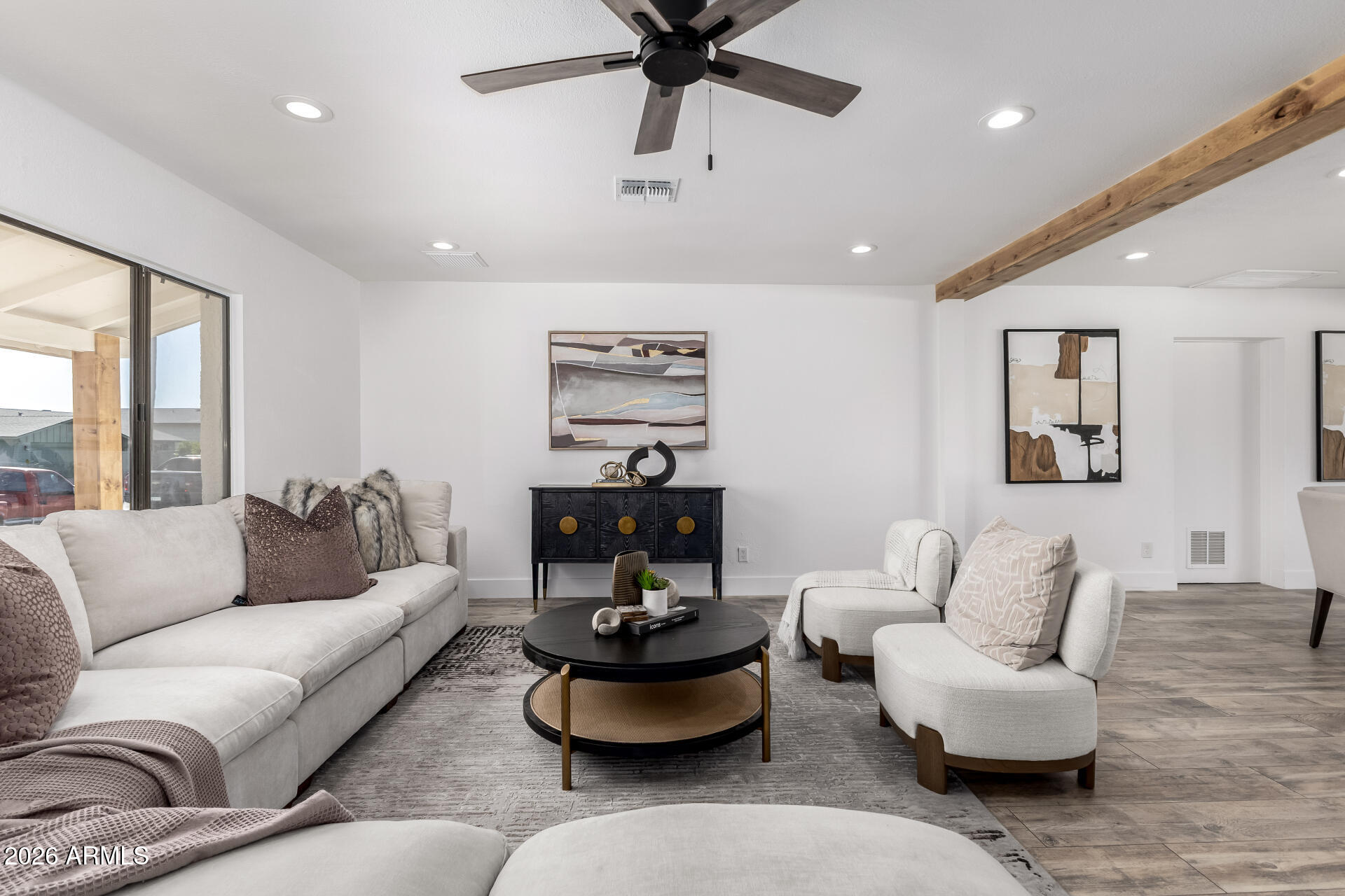 3802 W MAUNA LOA Lane