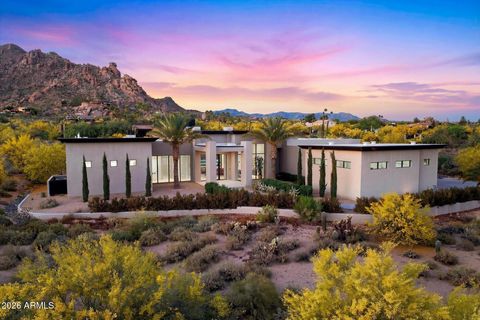 6816 E Stagecoach Pass -- Carefree AZ 85377