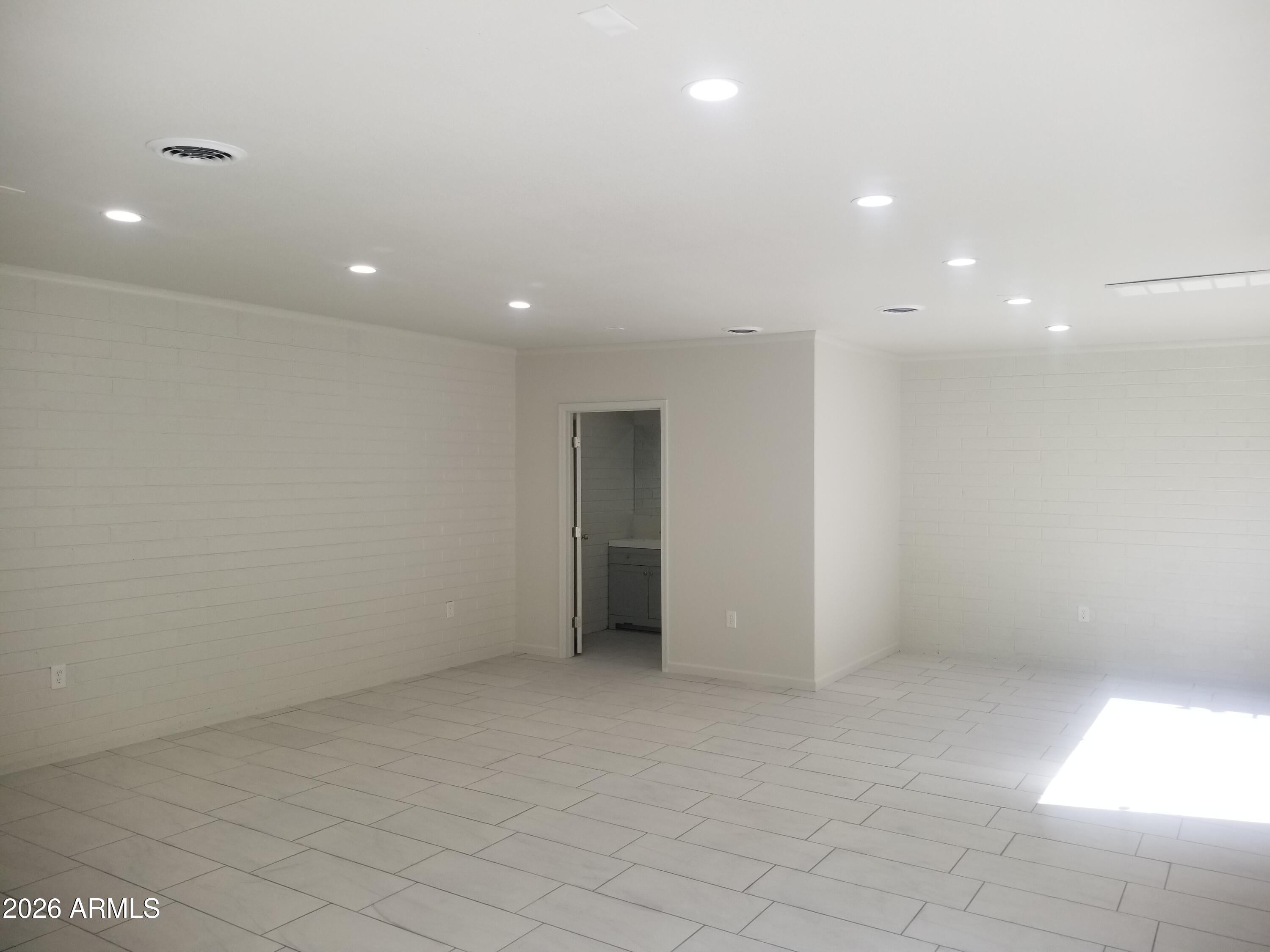 111 W FLORENCE Boulevard 9