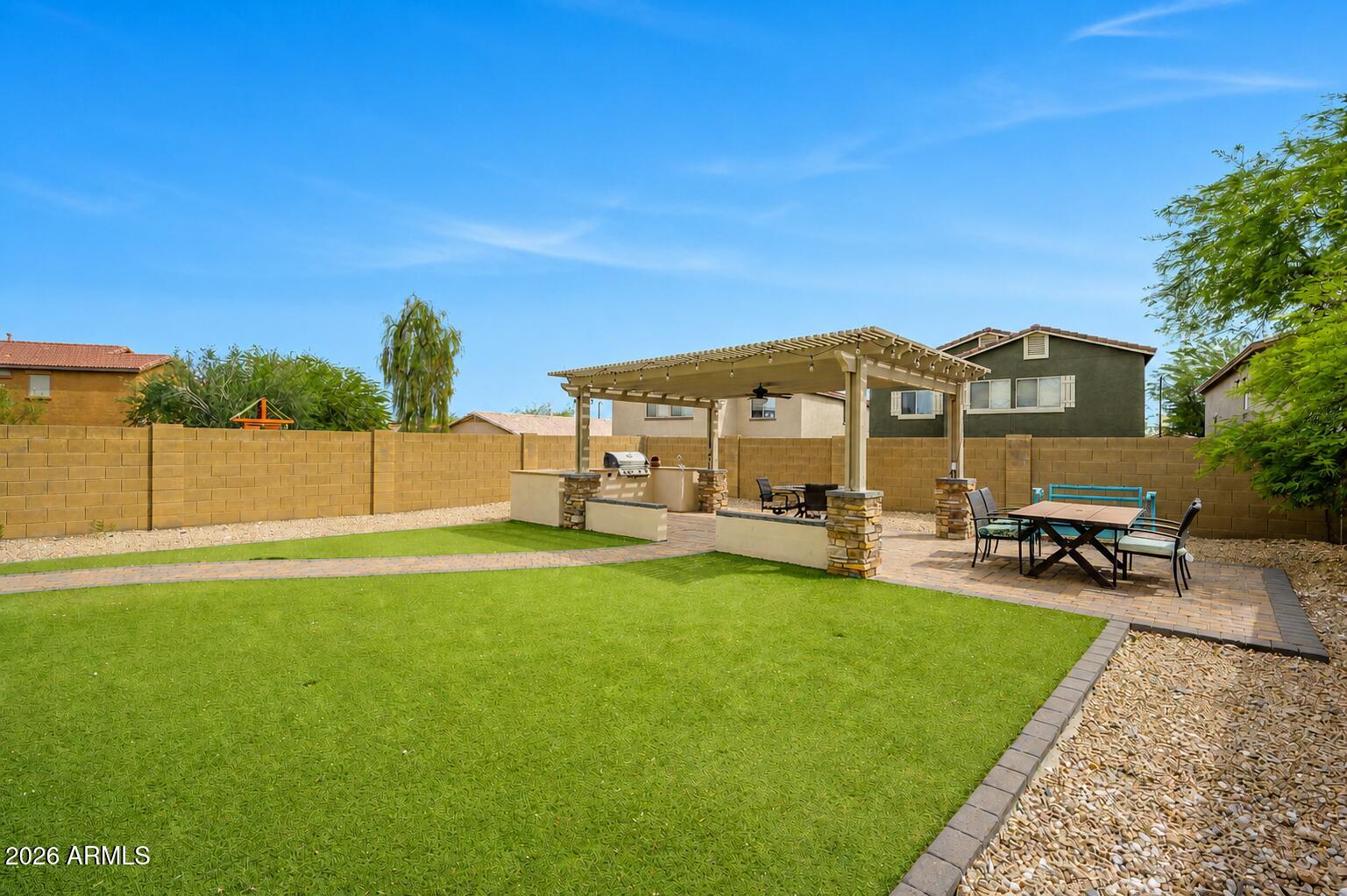 3751 W WHITMAN Drive