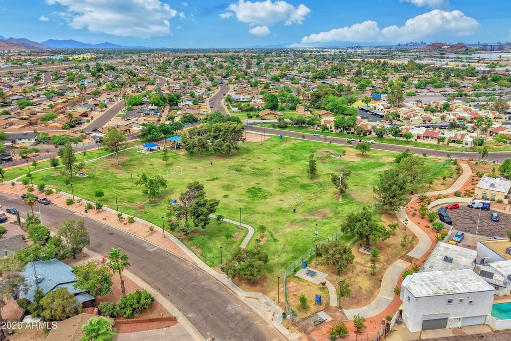 Photo of 3909 S Roosevelt Street, Tempe, AZ 85282 (MLS # 7021725)